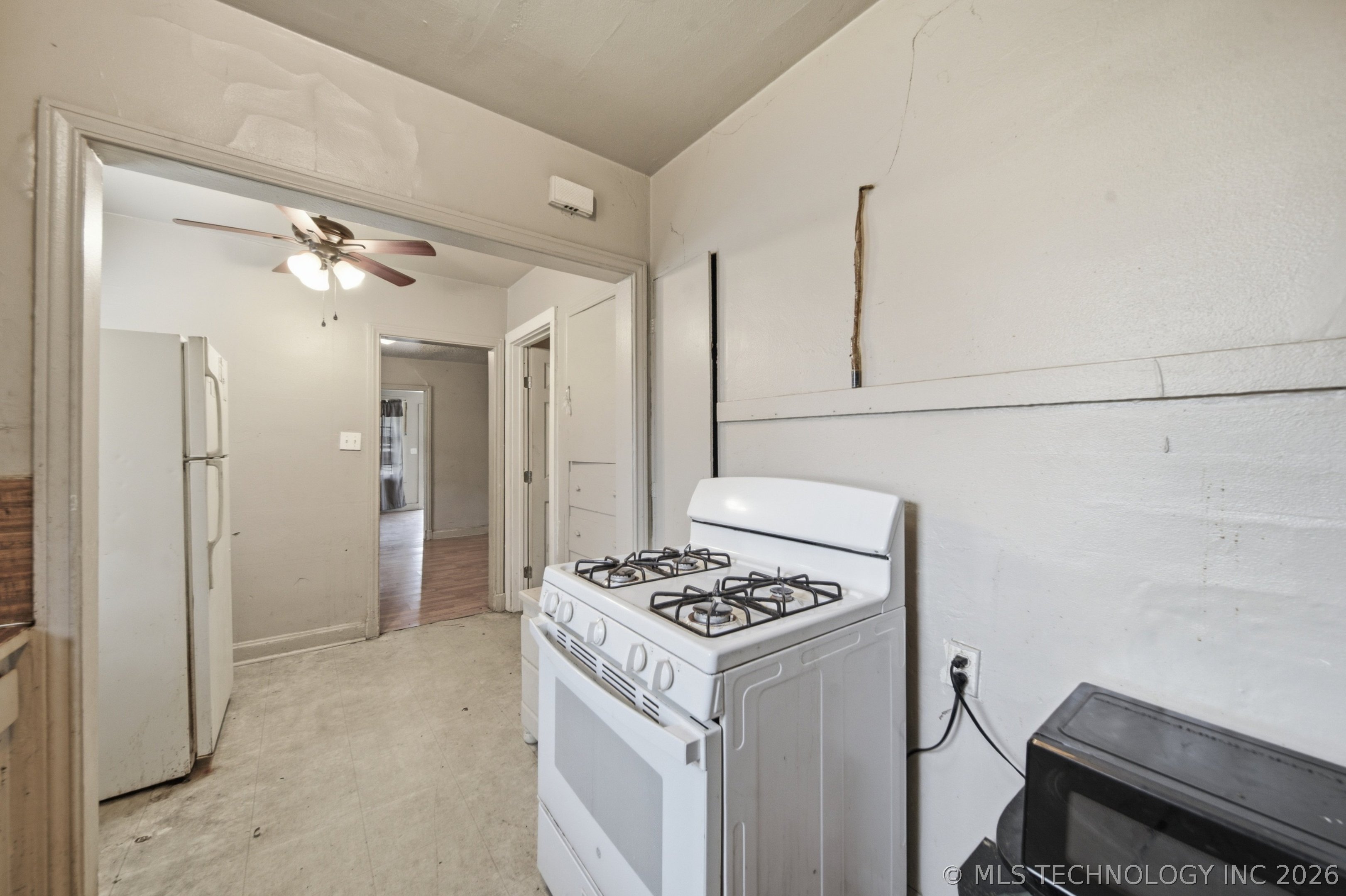 1344 N Boston Place Property Photo 17