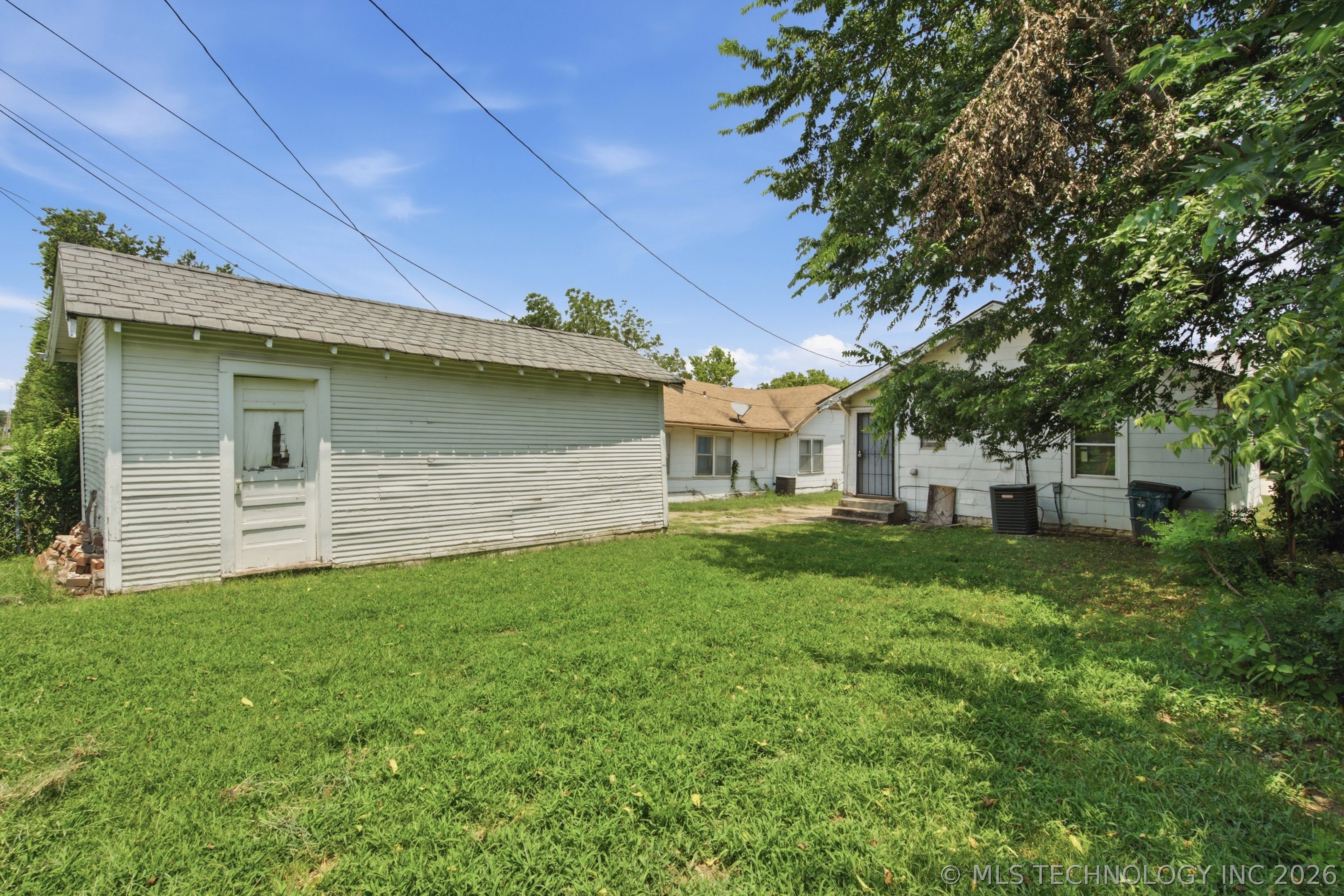 1344 N Boston Place Property Photo 25