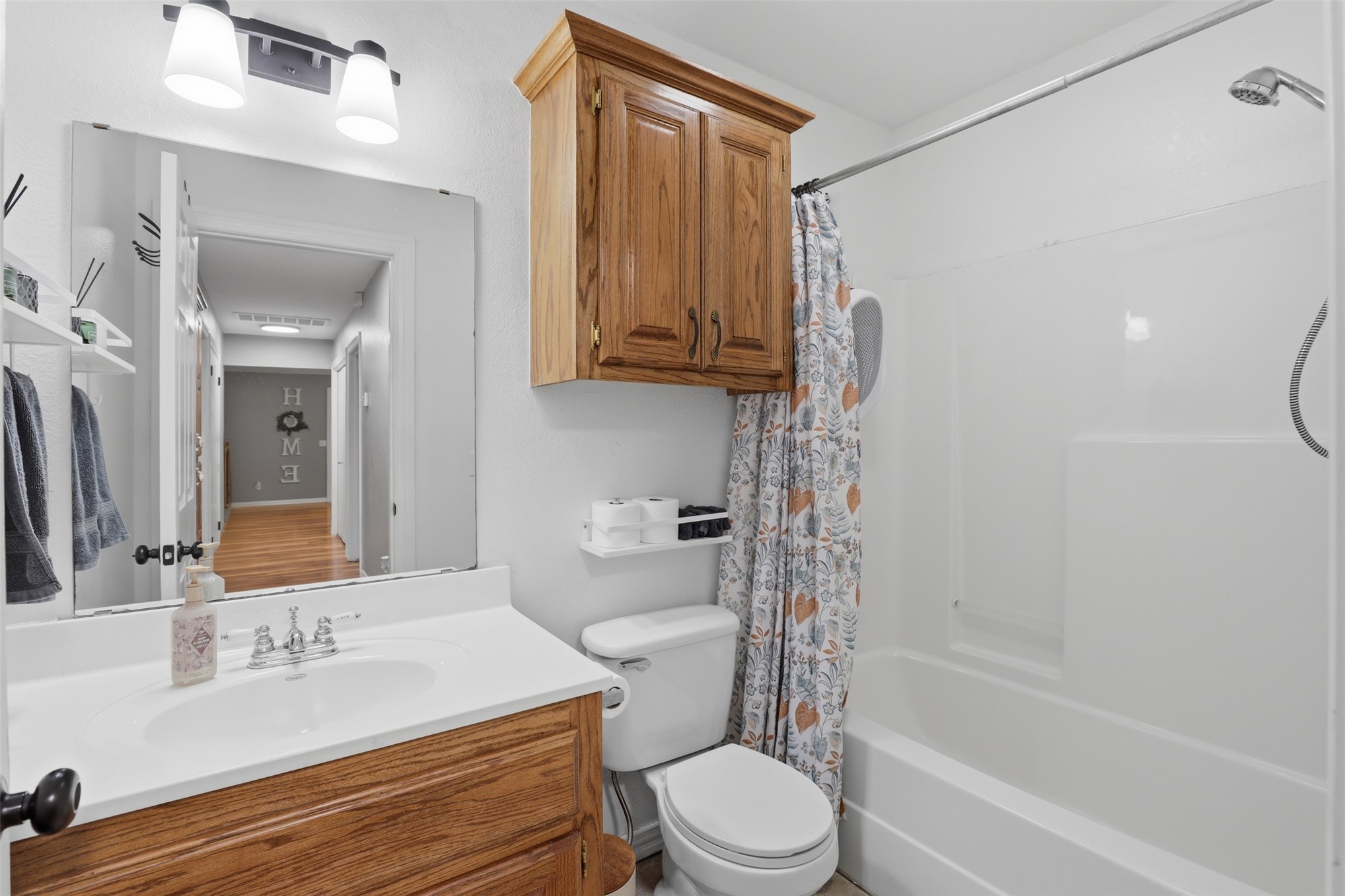 208 S 9th Avenue E Property Photo 25