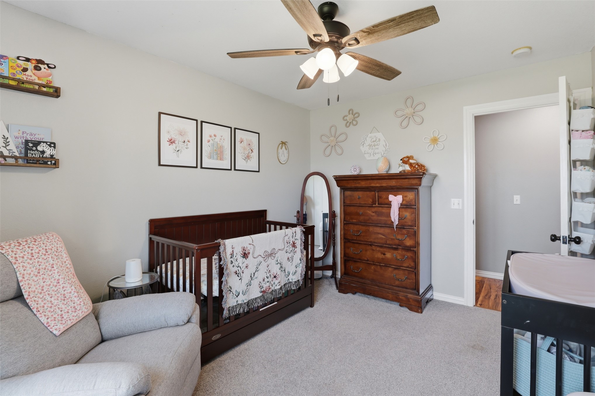 208 S 9th Avenue E Property Photo 28
