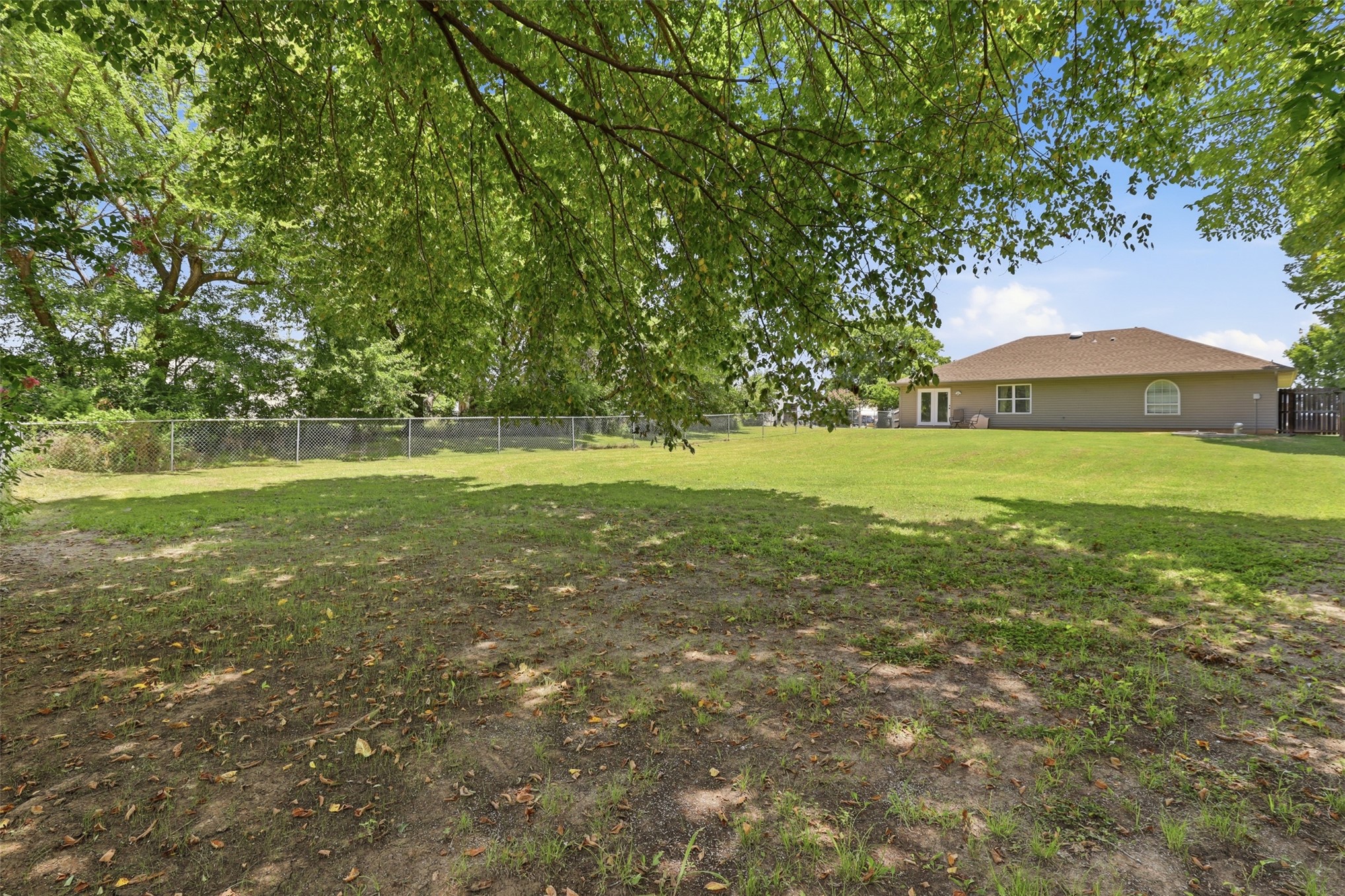208 S 9th Avenue E Property Photo 32