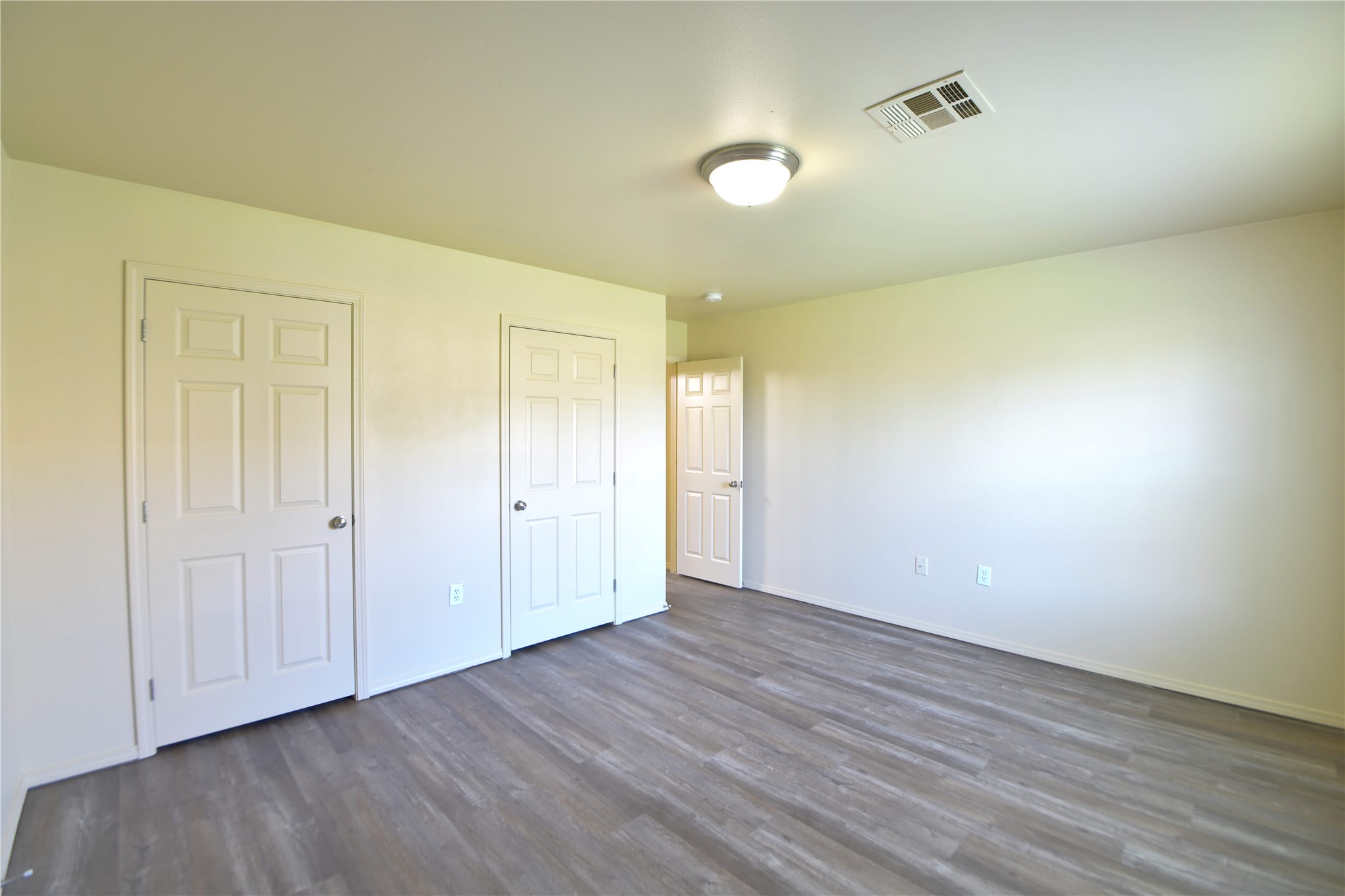 2626882 Property Photo 14