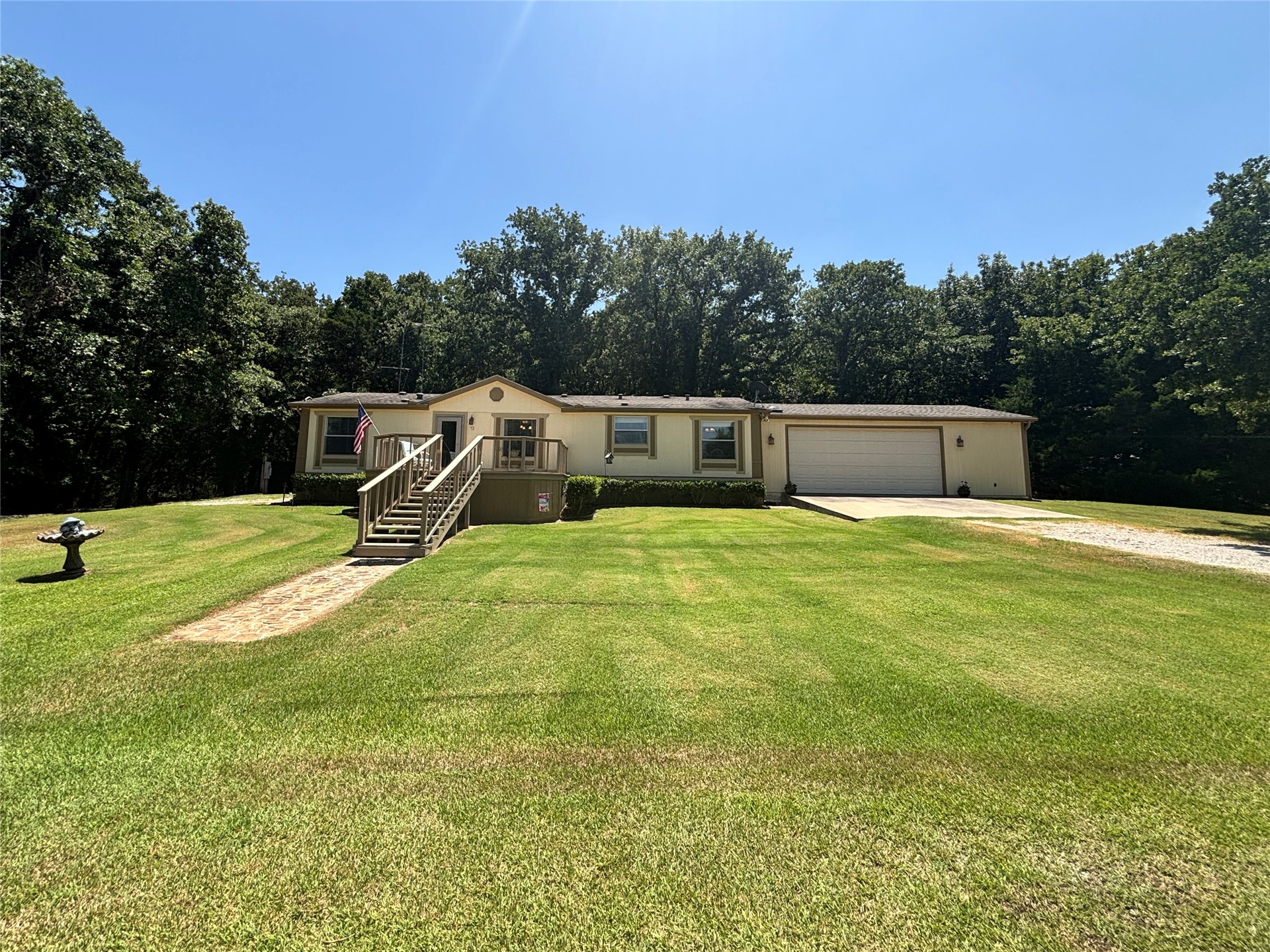 72 Golf Club Drive Property Photo 1