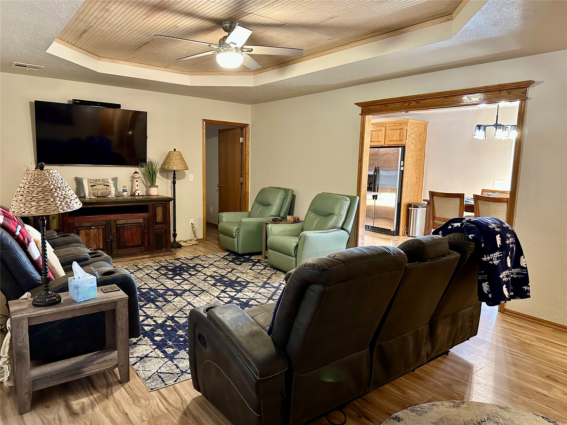 2332 Sioux Drive Property Photo 2