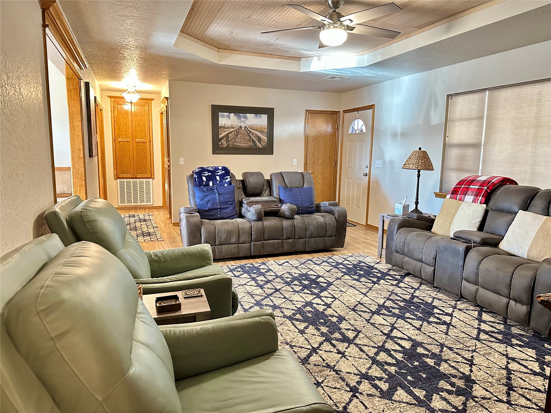 2332 Sioux Drive Property Photo 4
