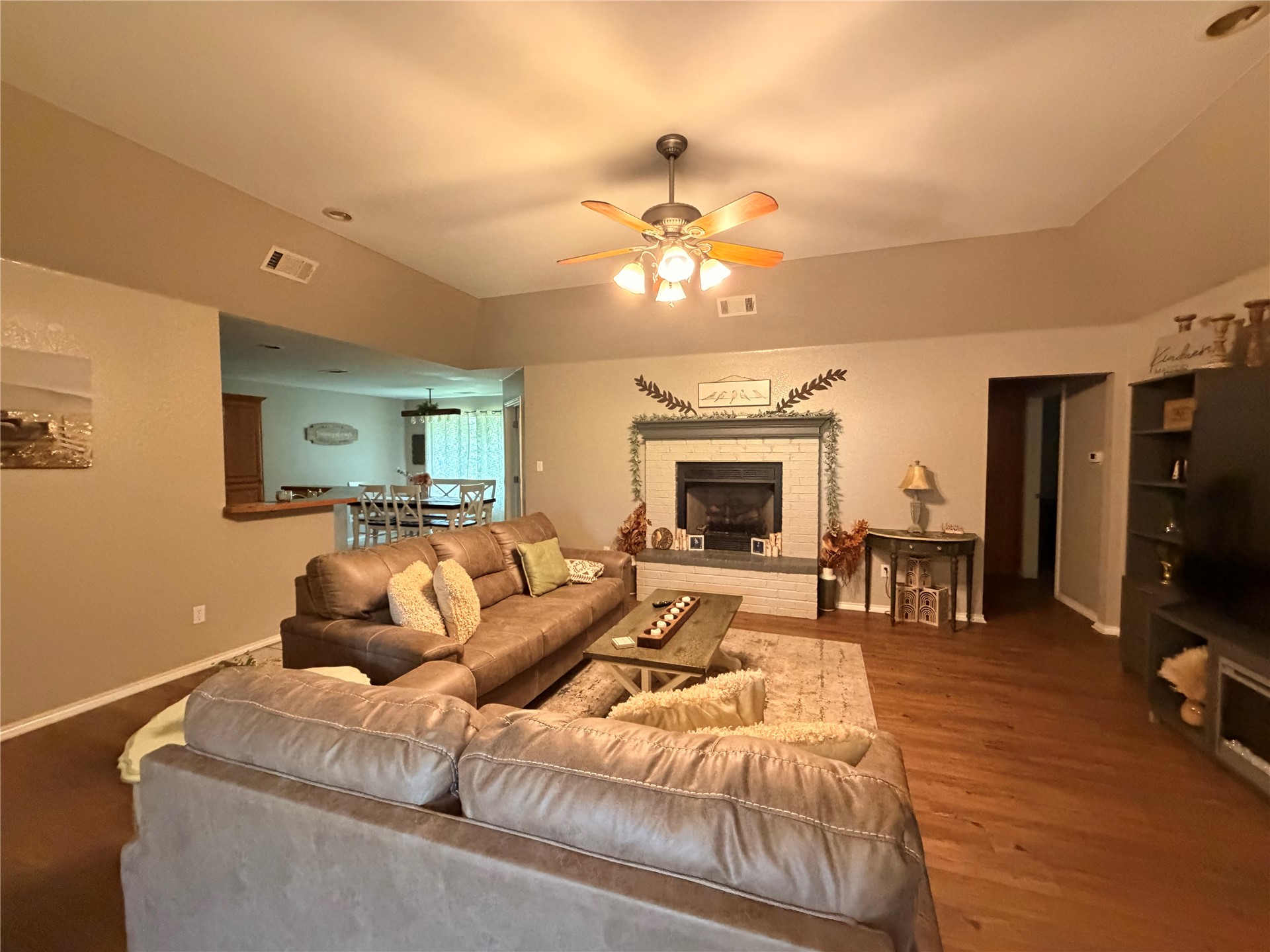 5109 Valley View Property Photo 10