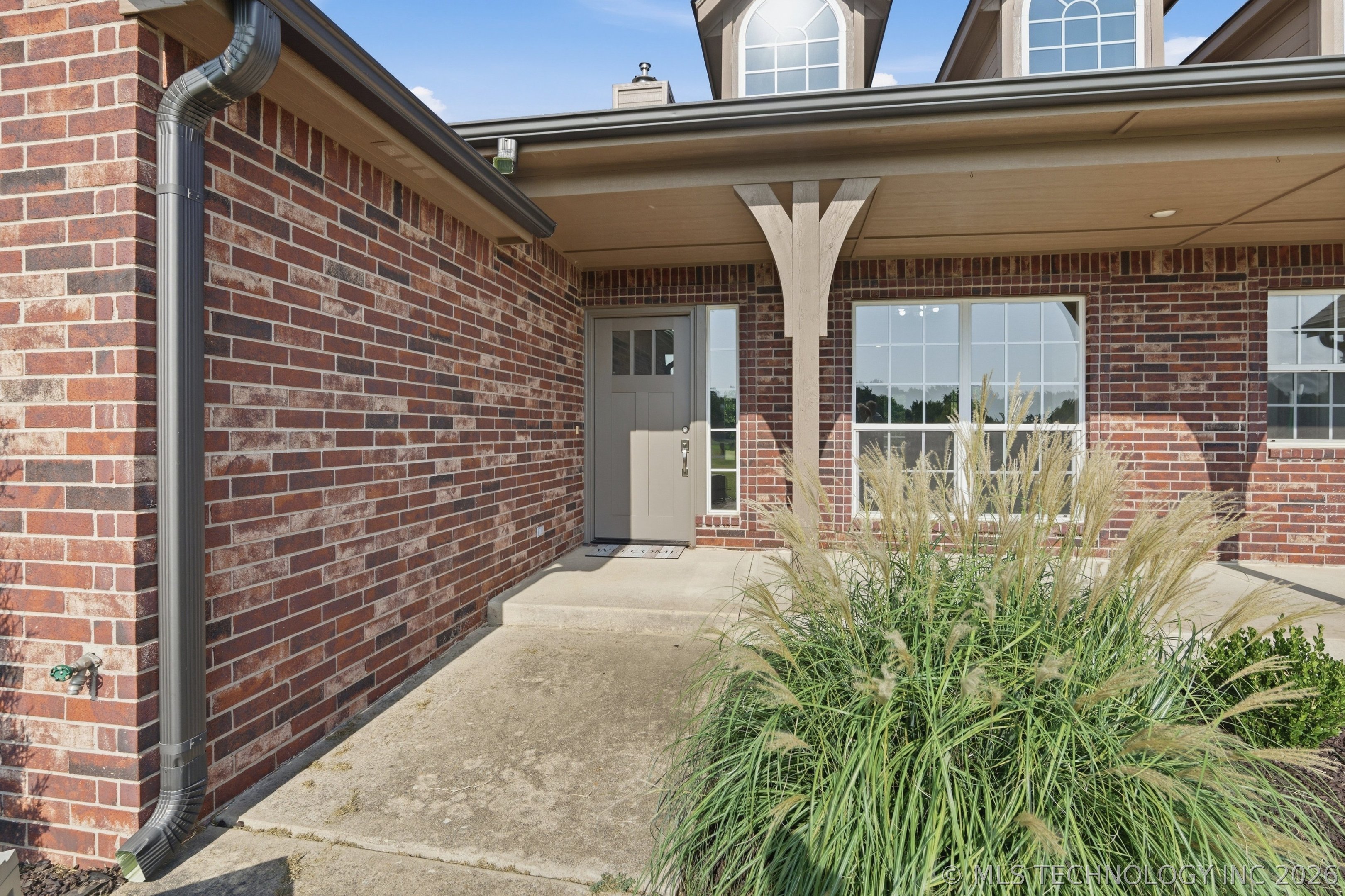 13535 E 463 Road Property Photo 7