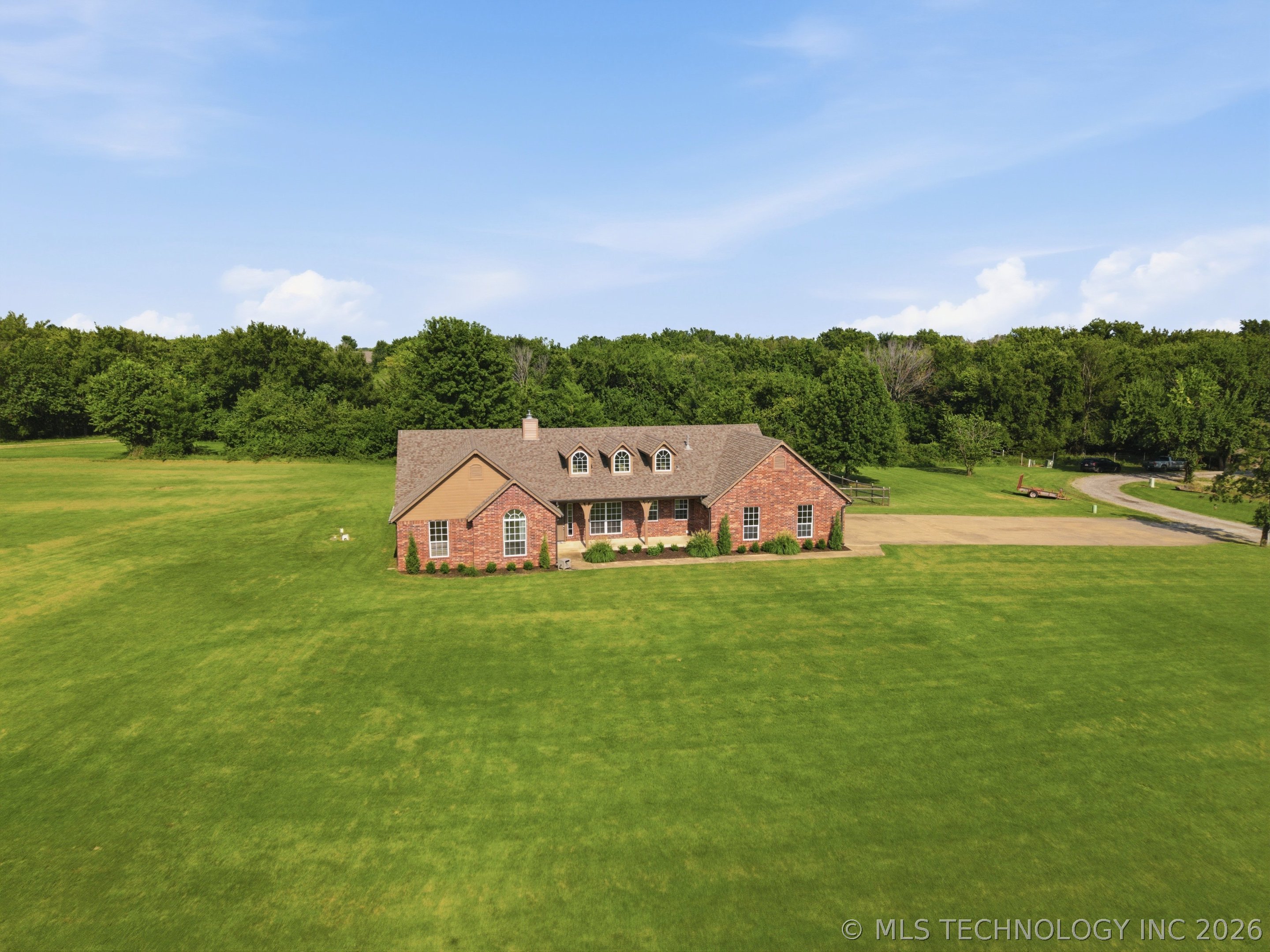 13535 E 463 Road Property Photo 42