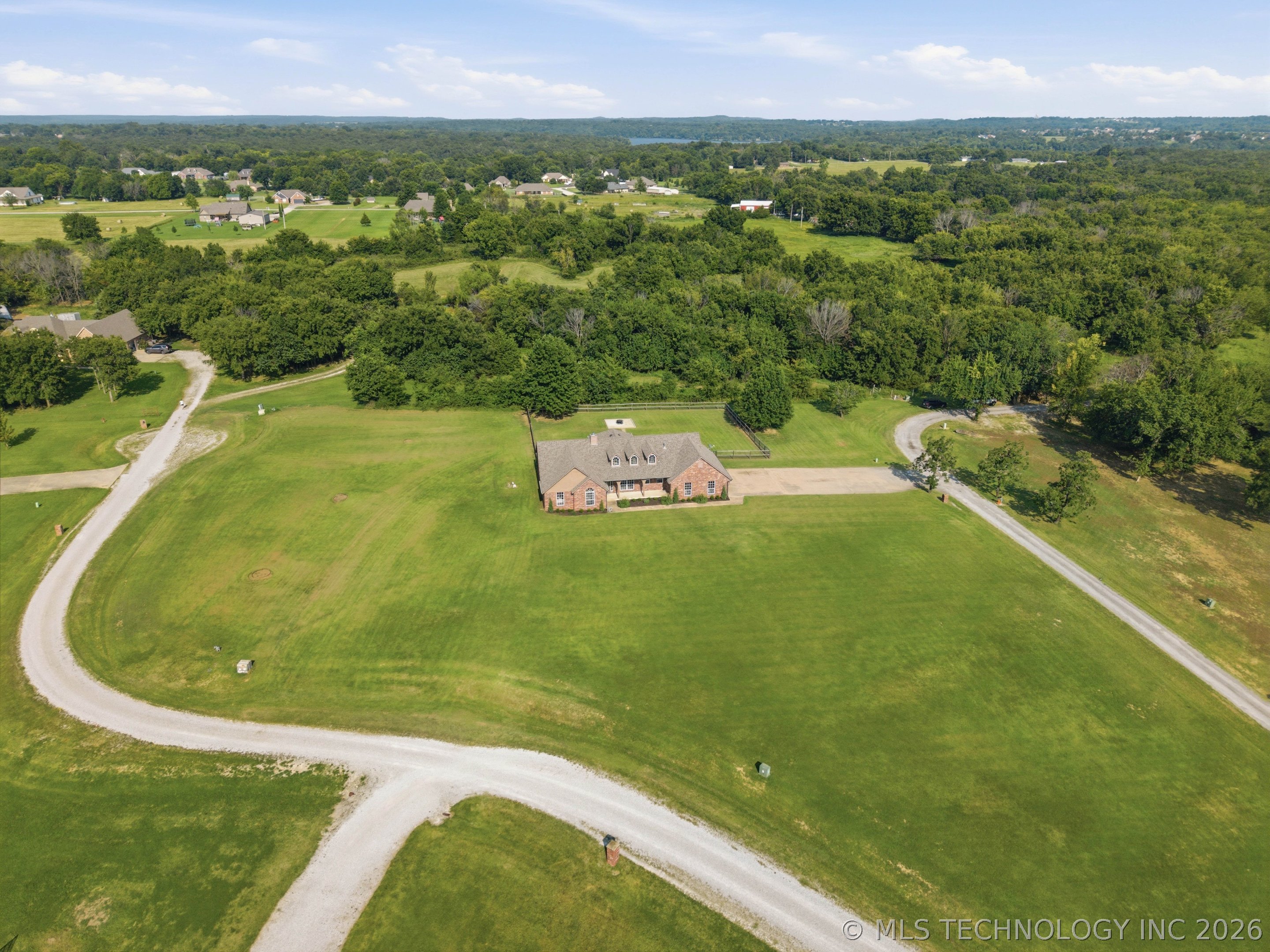 13535 E 463 Road Property Photo 43