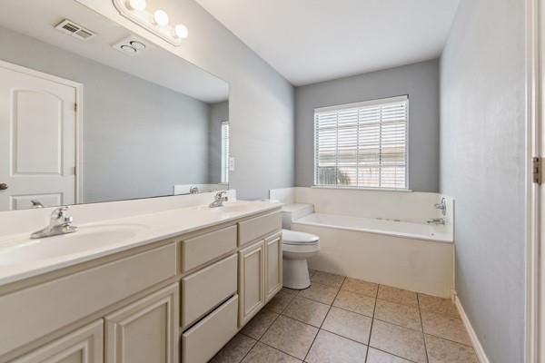 20208 E 37th Street S Property Photo 17