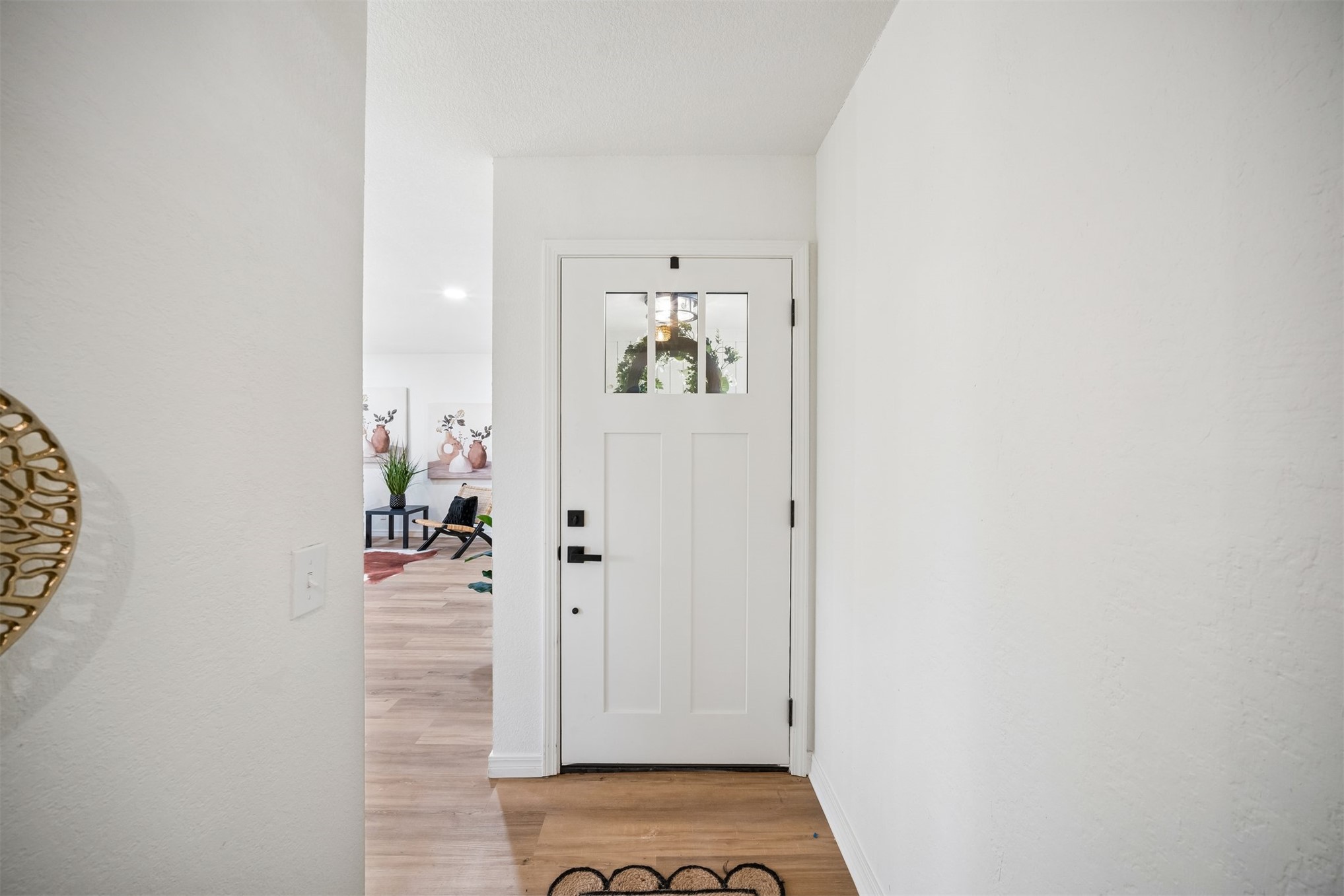 3199 N Mistletoe Road Property Photo 4
