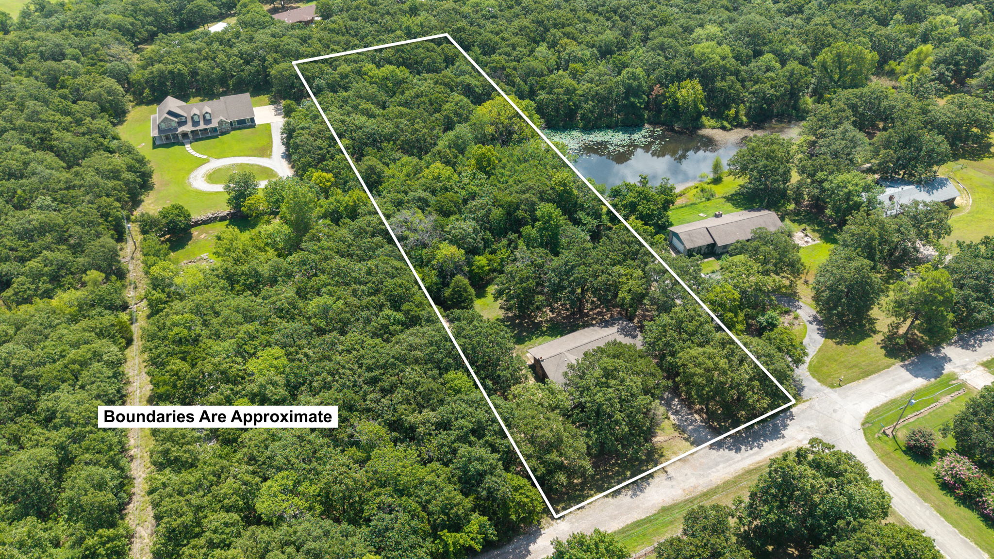 3199 N Mistletoe Road Property Photo 33