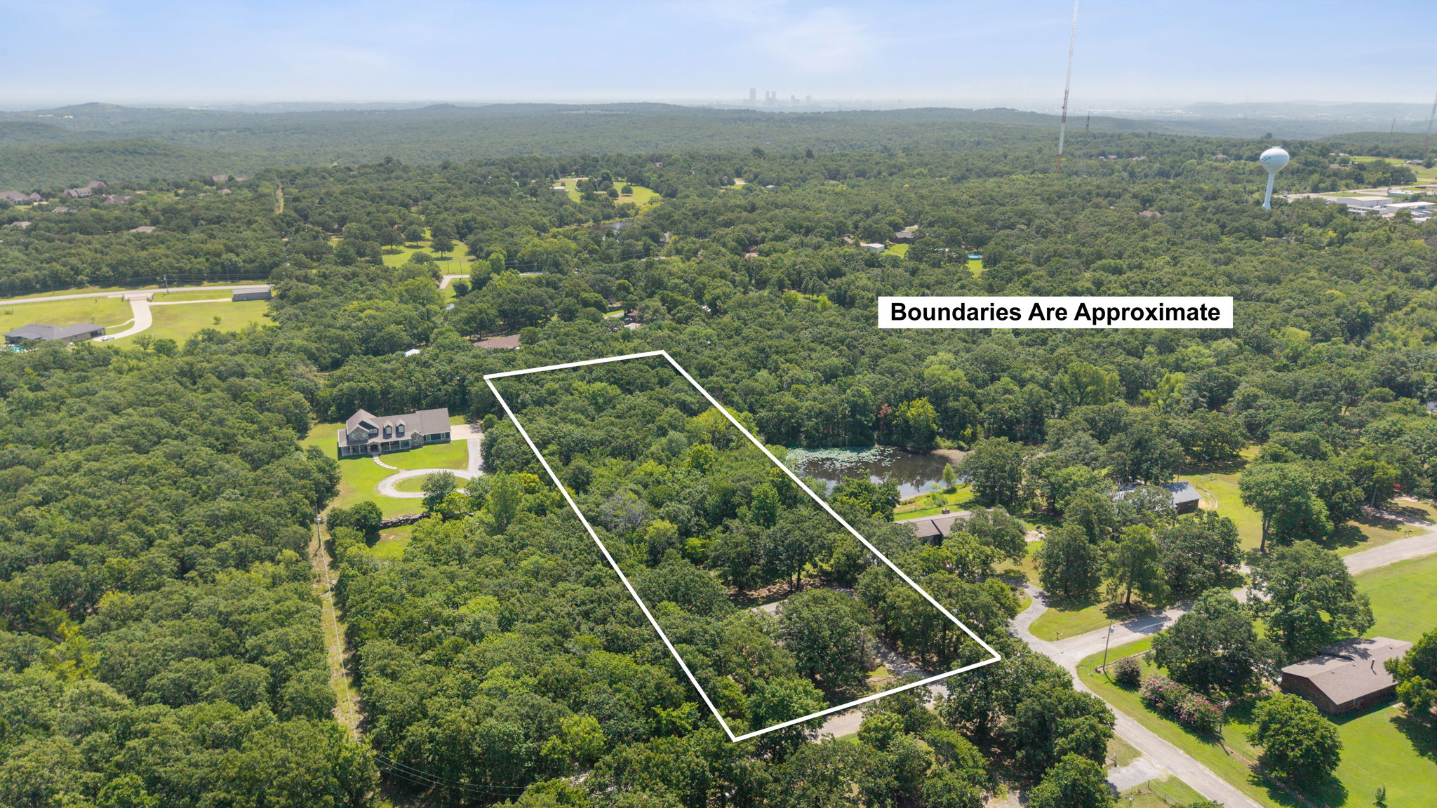 3199 N Mistletoe Road Property Photo 35
