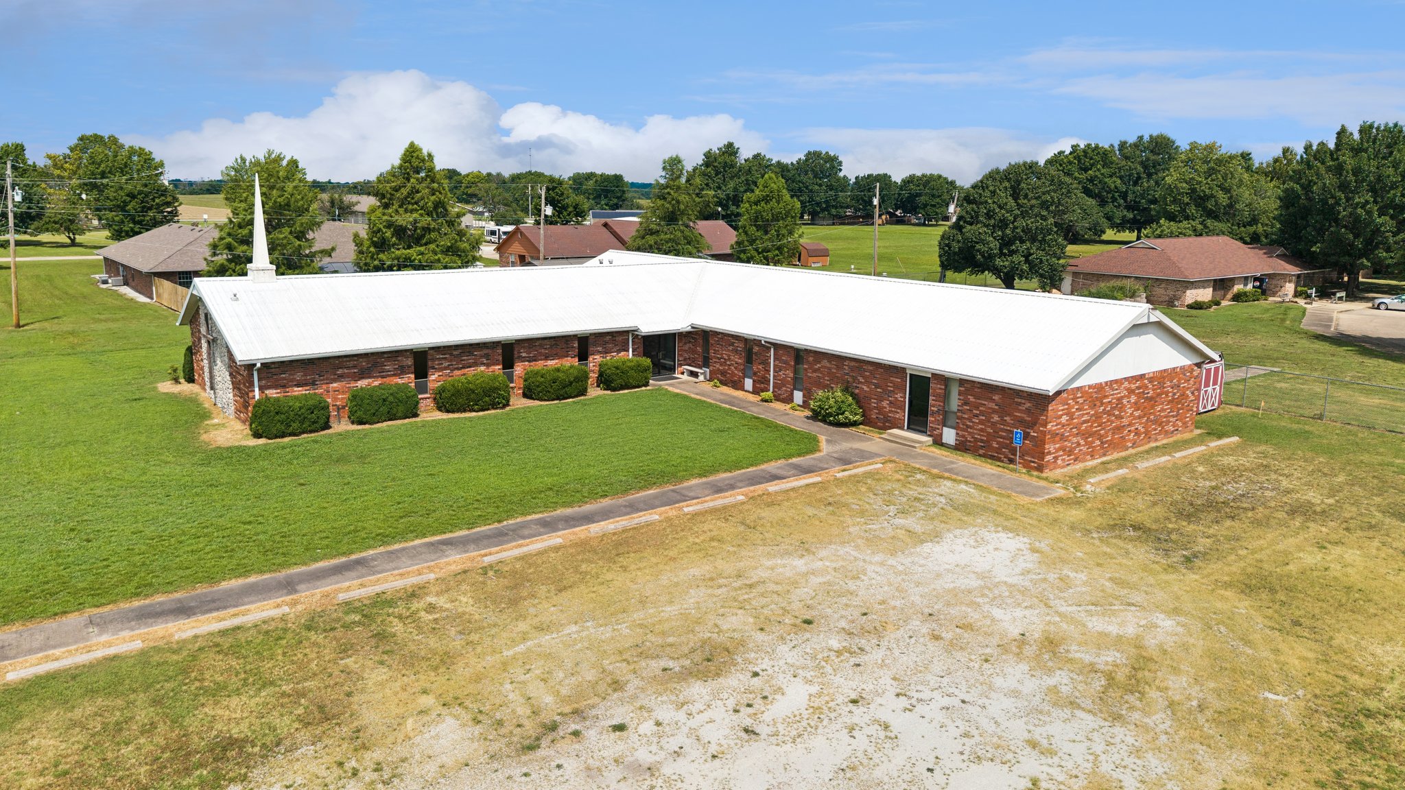 924 Hope Avenue Property Photo 3