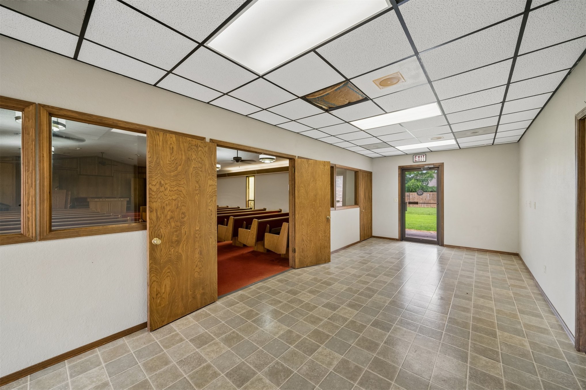 924 Hope Avenue Property Photo 7