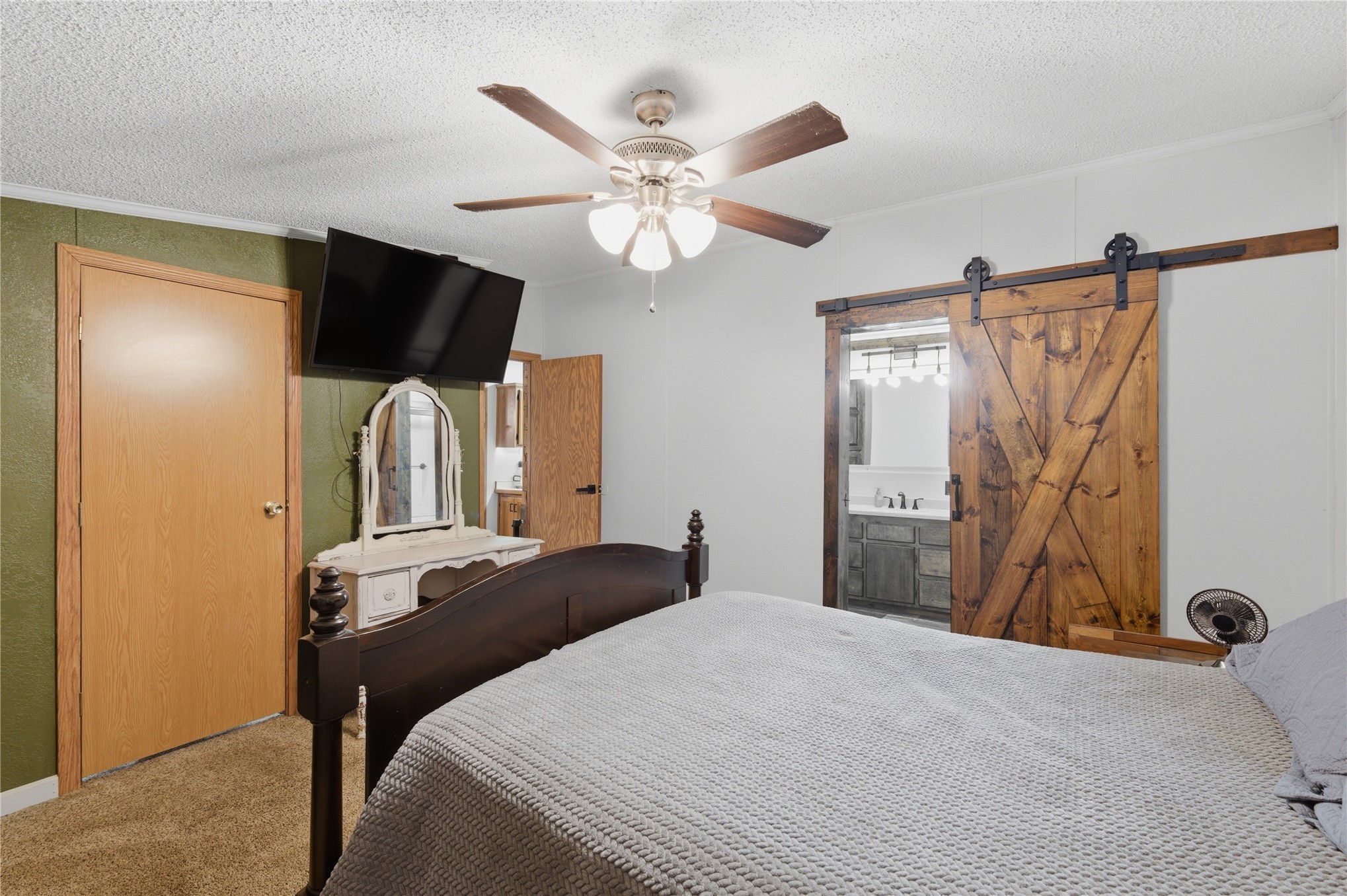 453550 Ponca Avenue Property Photo 14