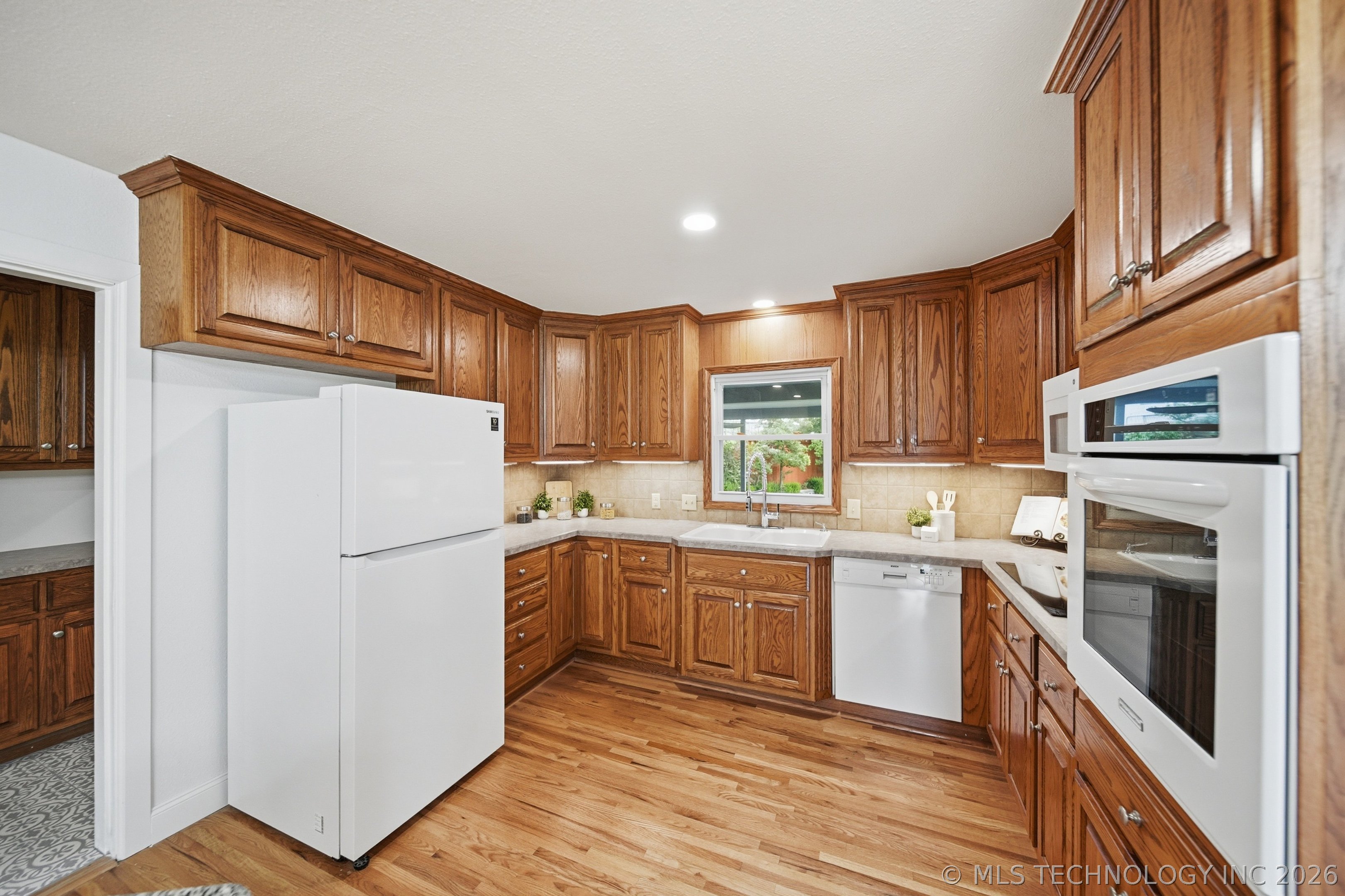 2607 S Florence Drive Property Photo 14