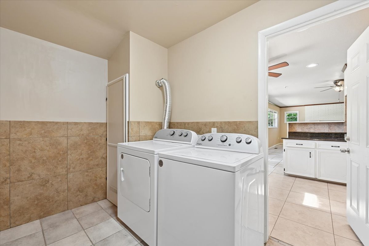 1367 E 46th Street Property Photo 18