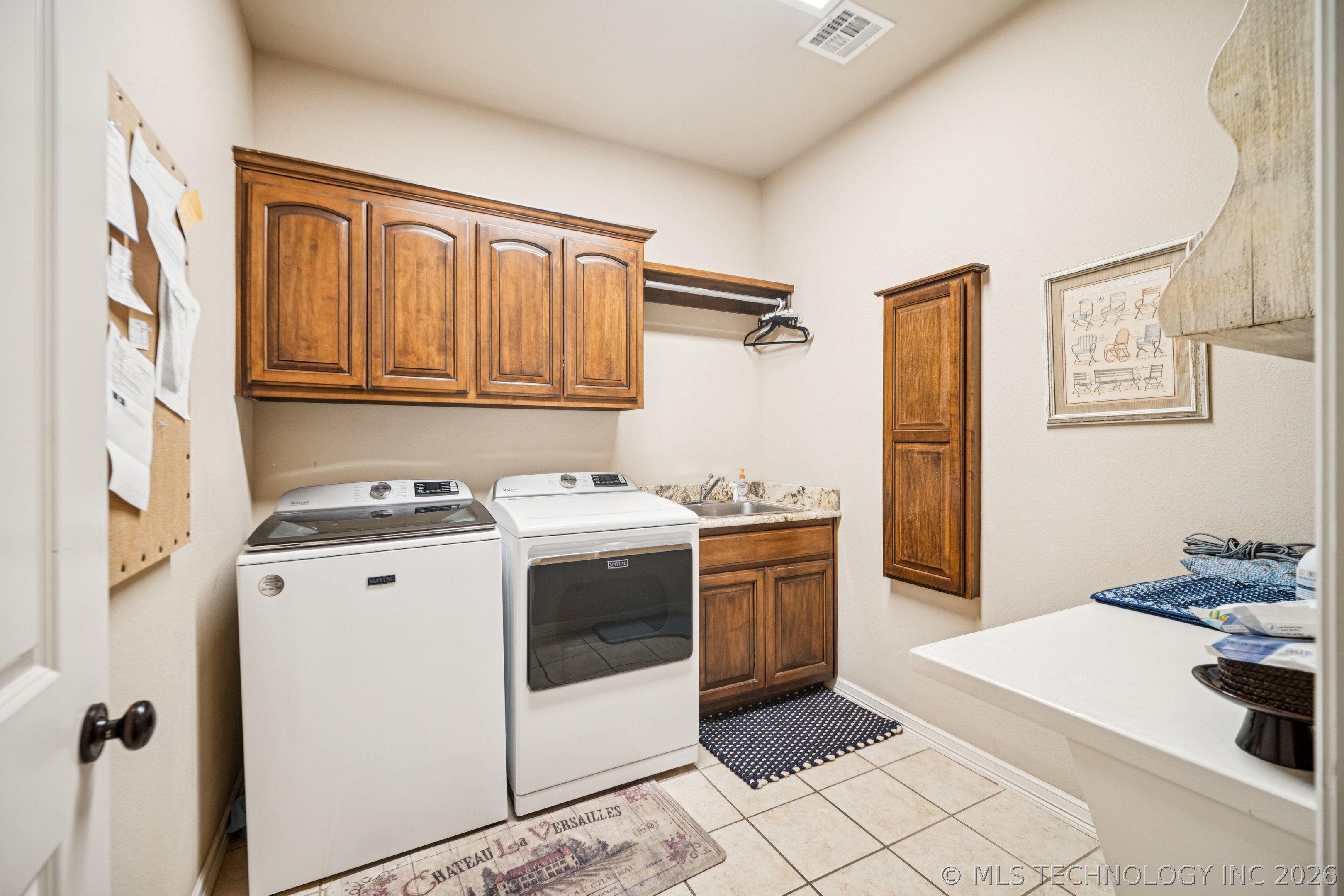 507 N 83rd Place Property Photo 27