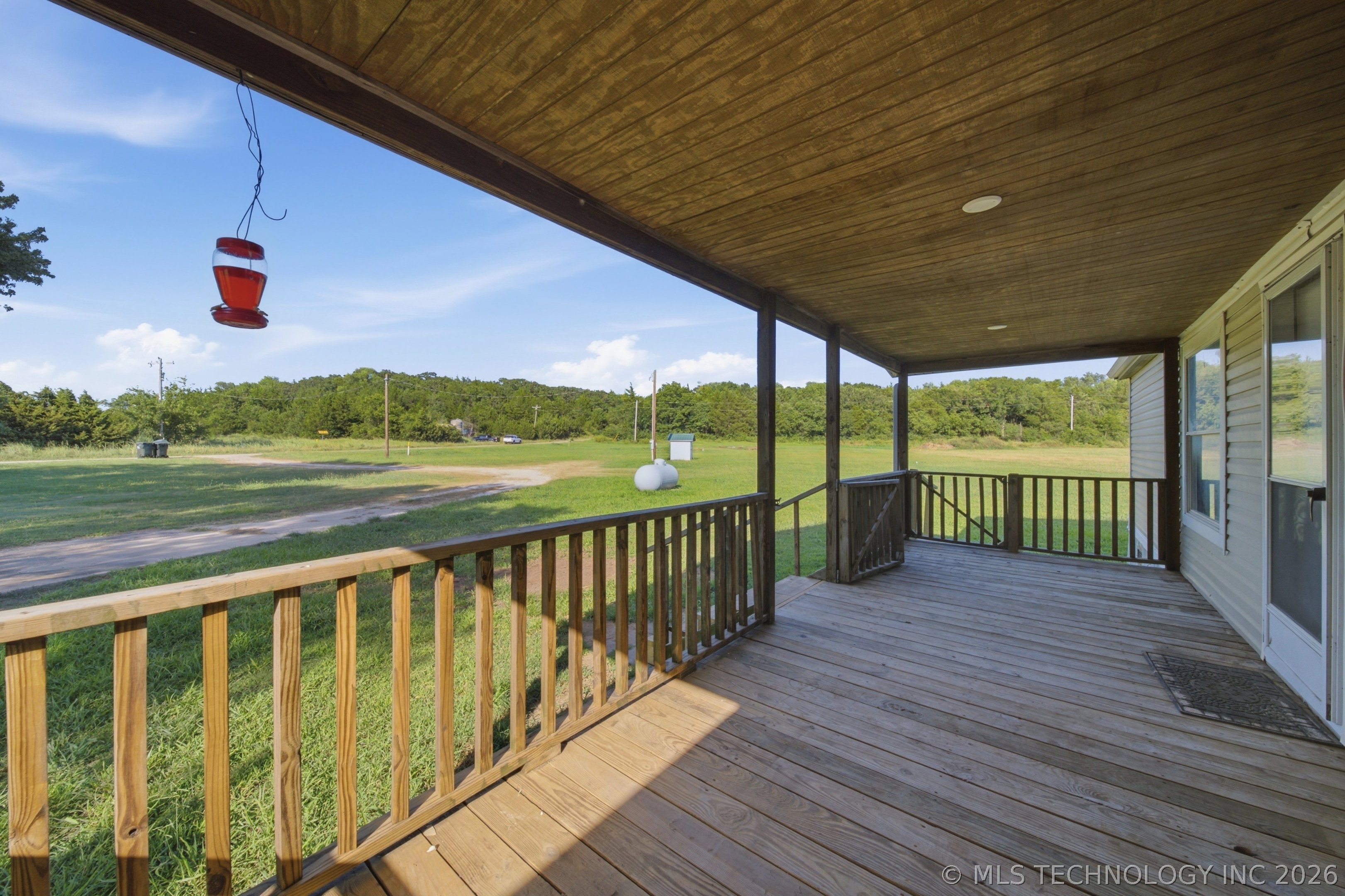 358706 E 5750 Road Property Photo 6