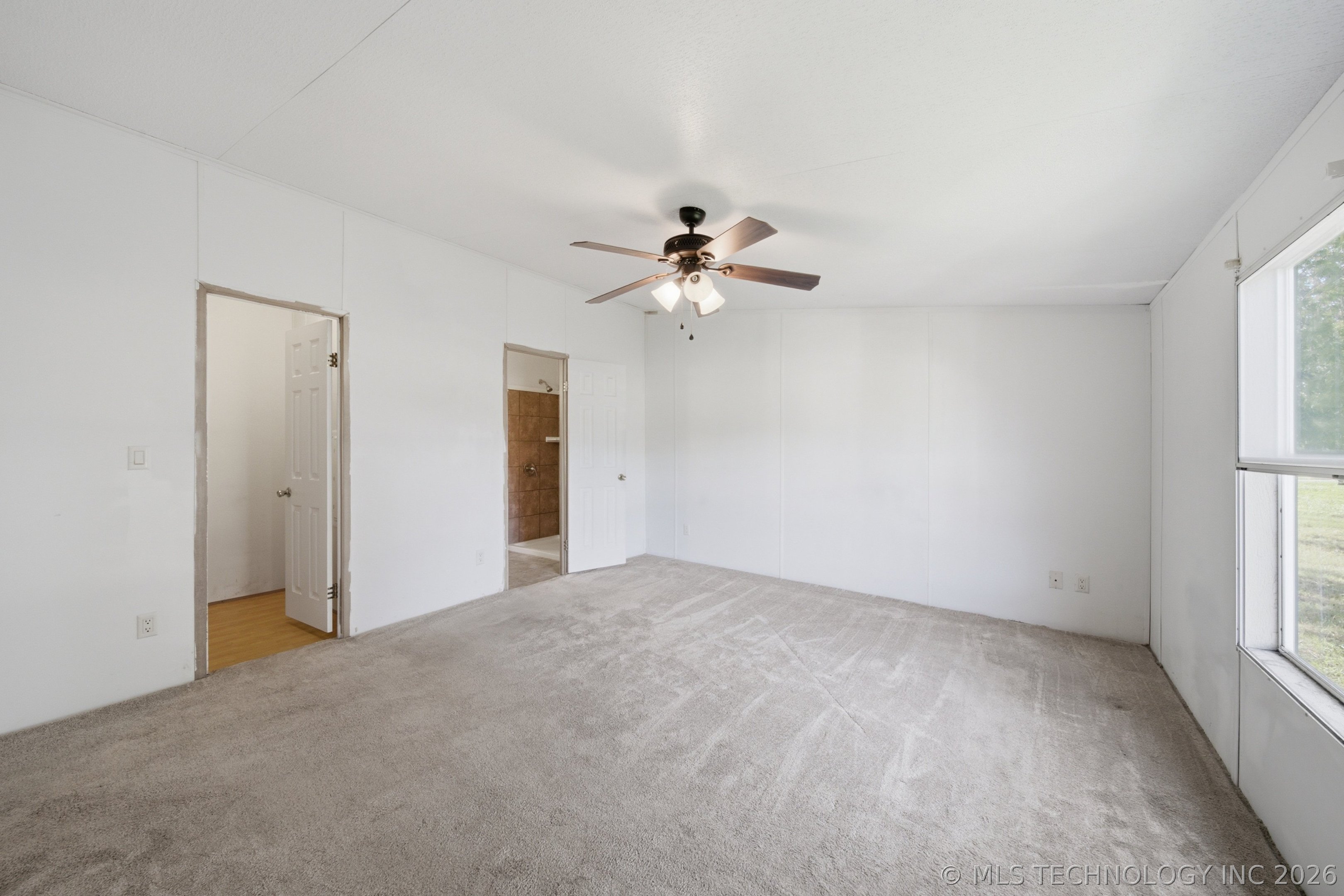 358706 E 5750 Road Property Photo 17