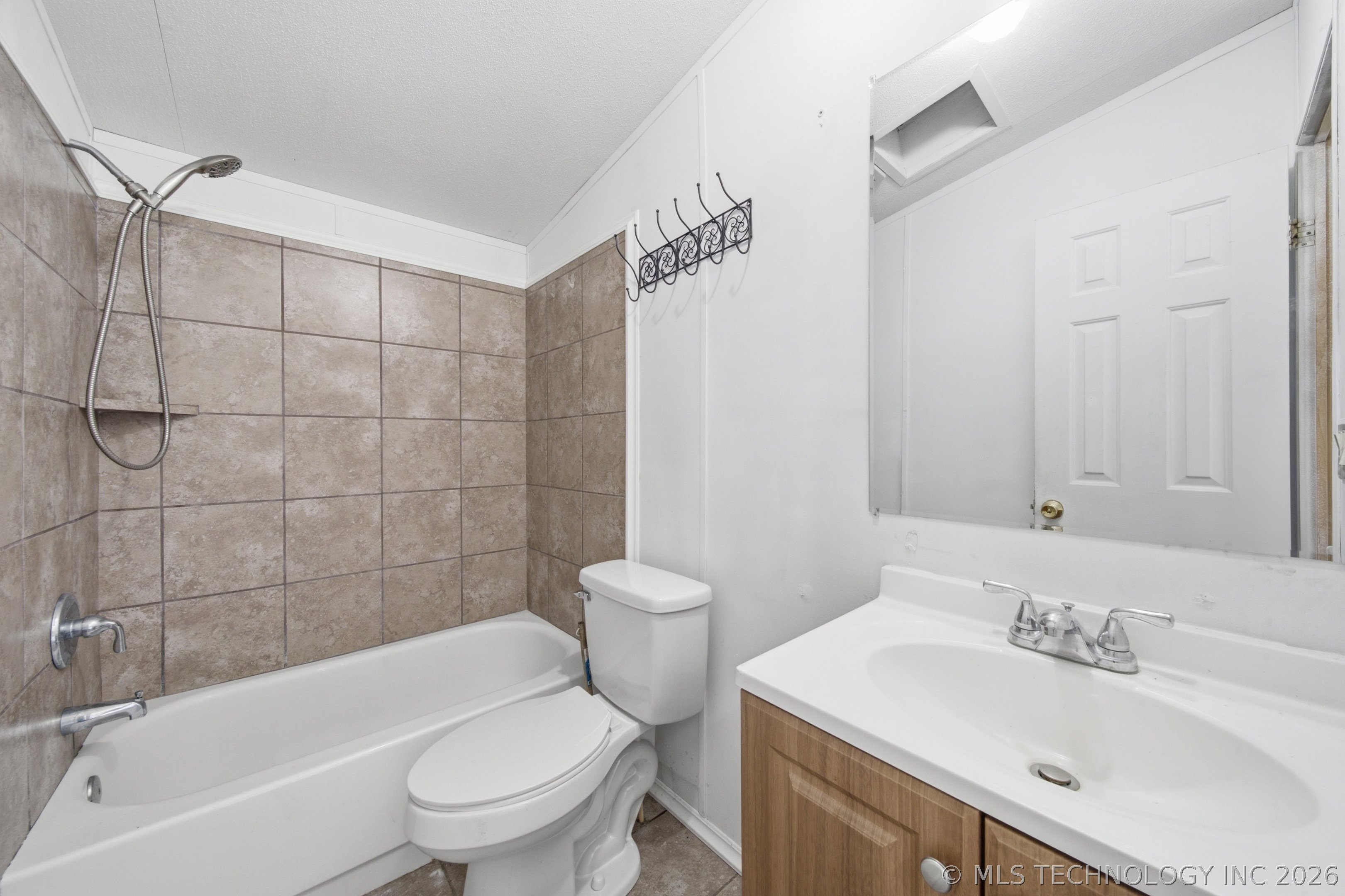 358706 E 5750 Road Property Photo 23
