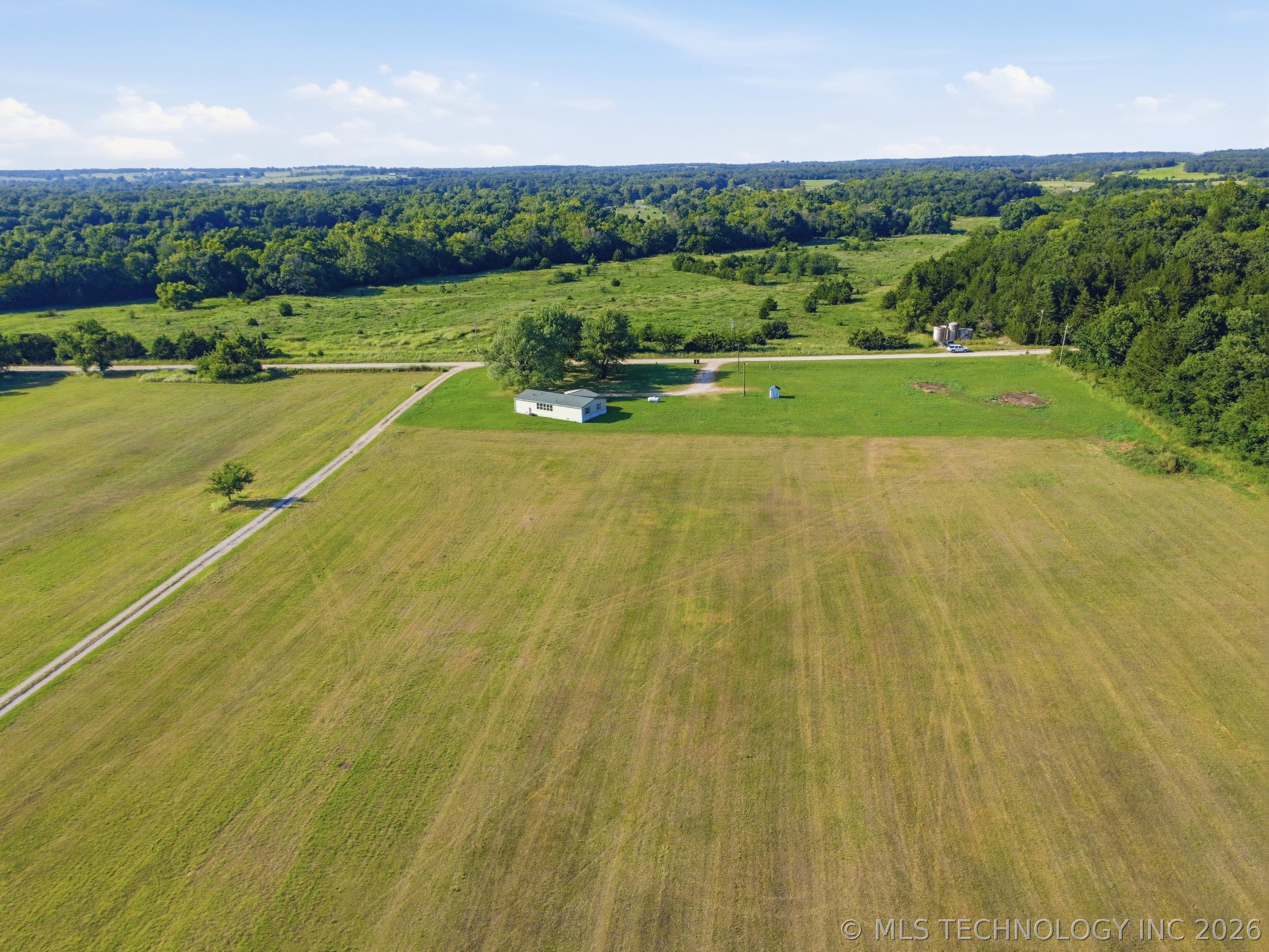 358706 E 5750 Road Property Photo 31