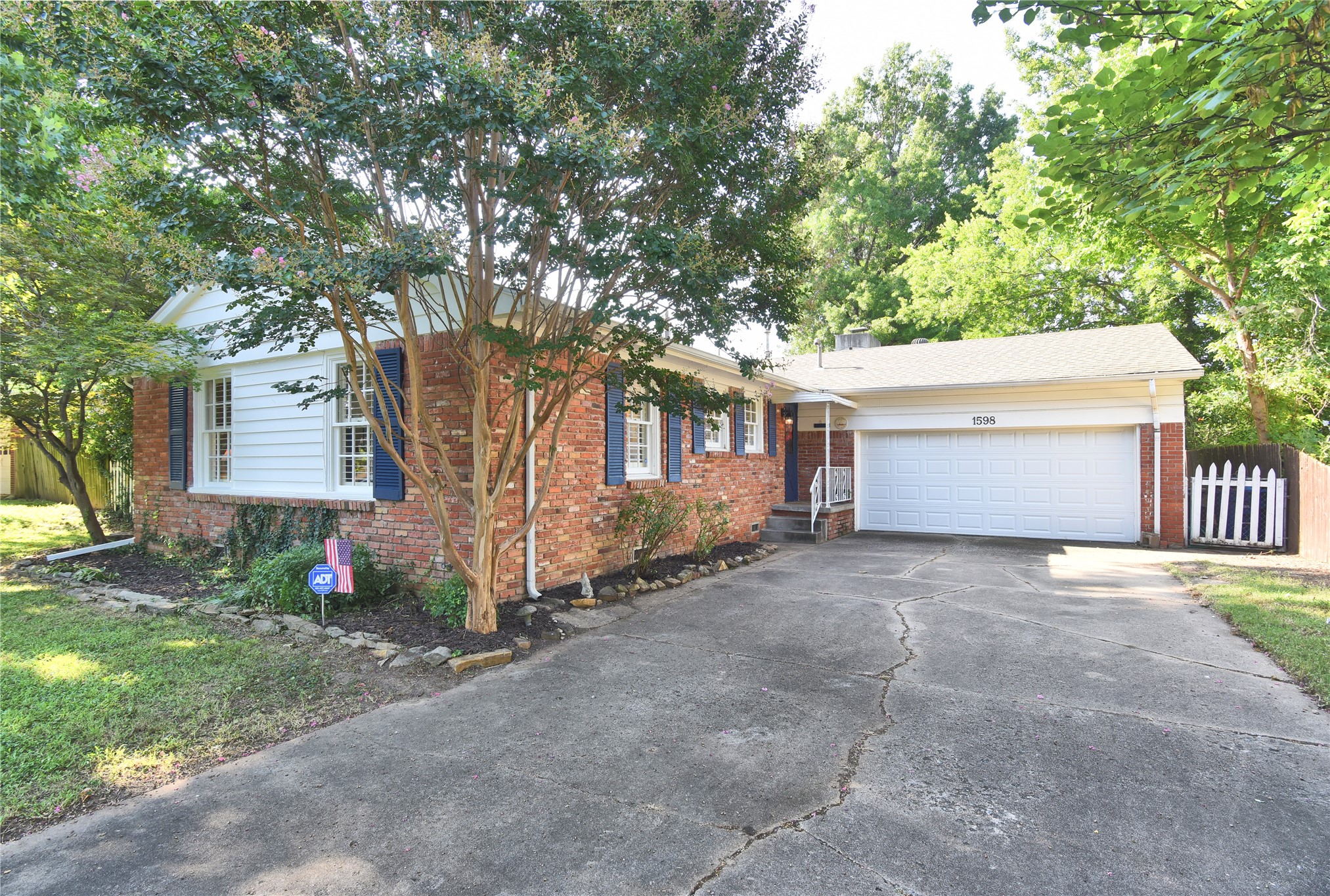 1598 E 60th Place Property Photo 2