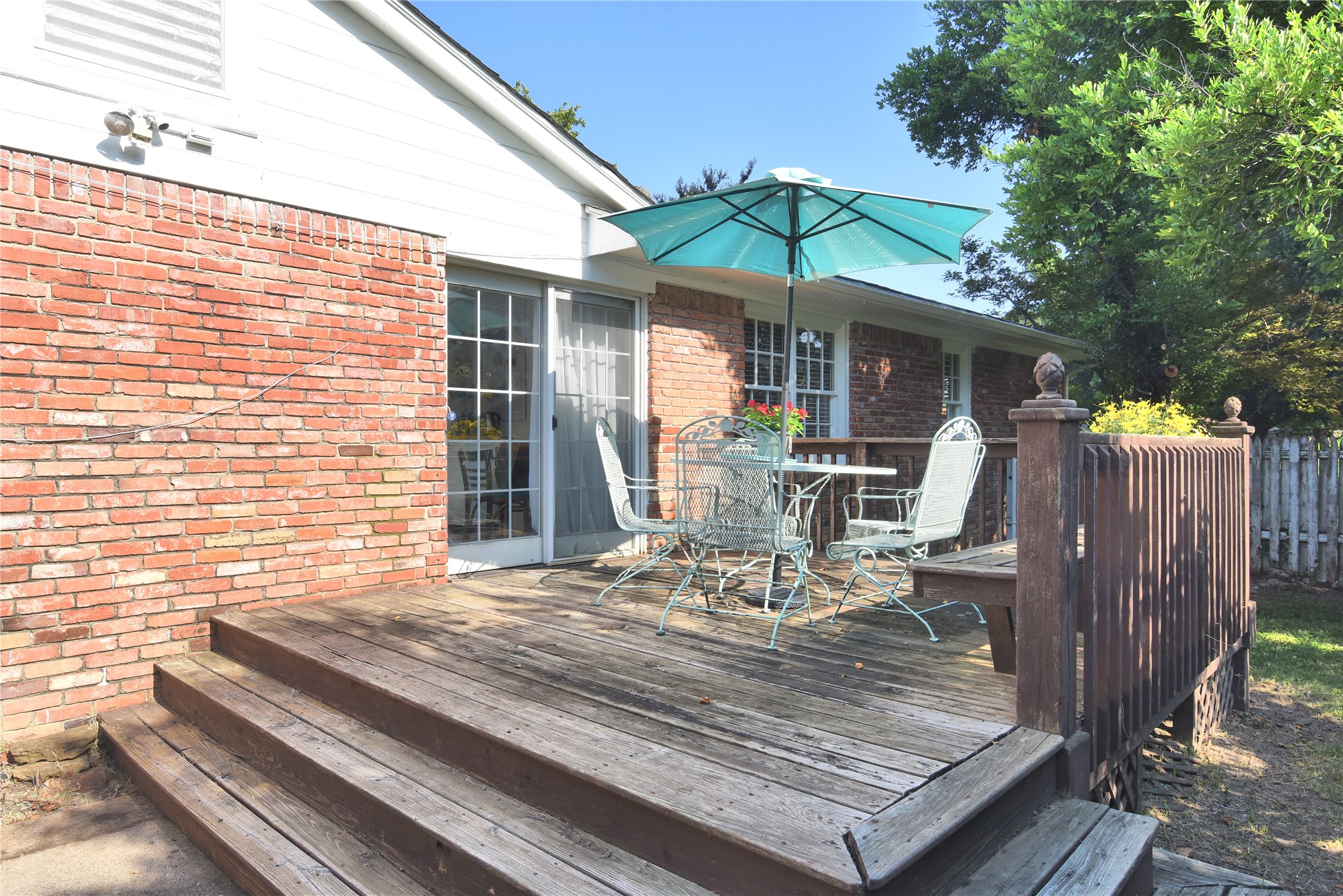 1598 E 60th Place Property Photo 8