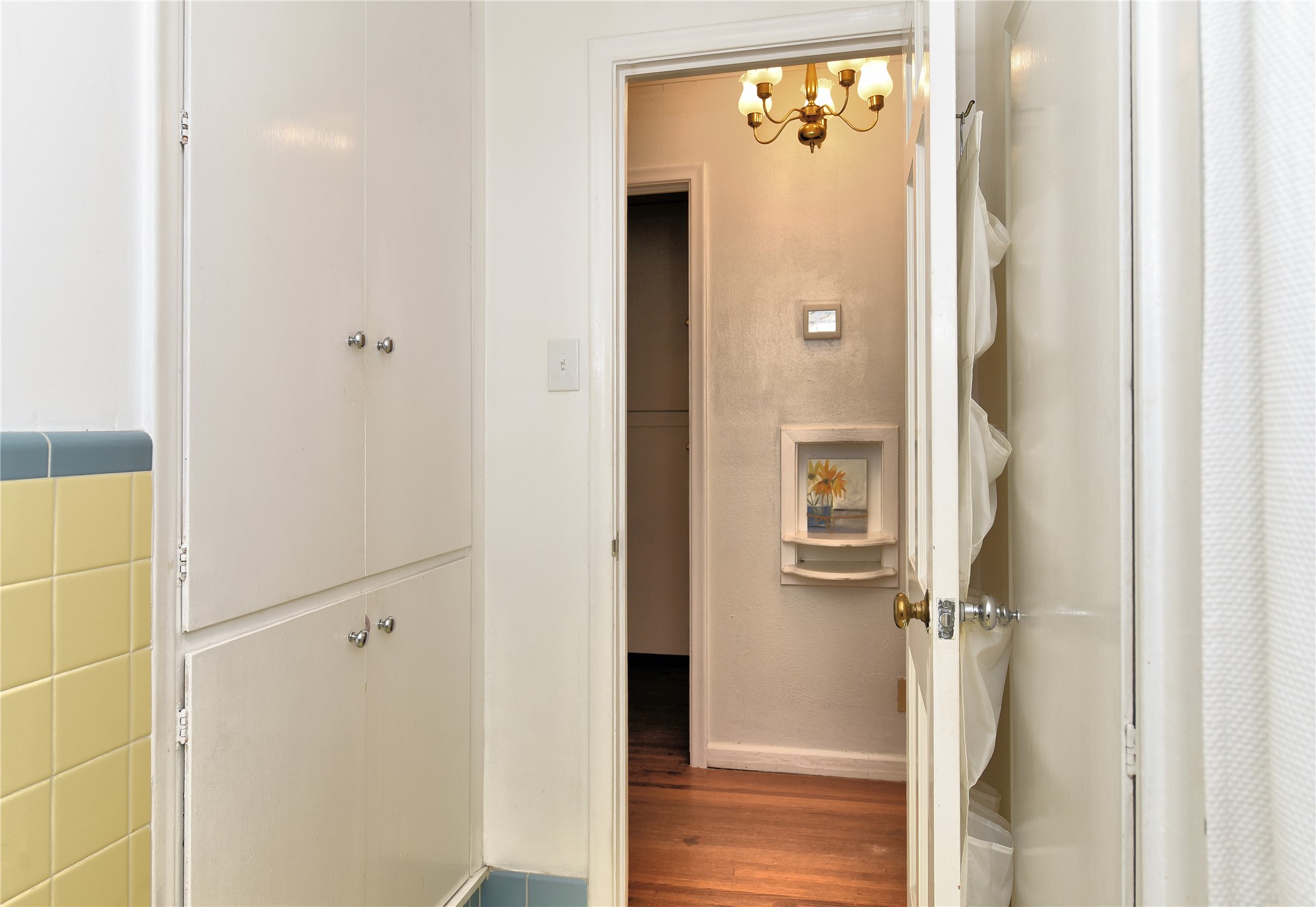 1598 E 60th Place Property Photo 26