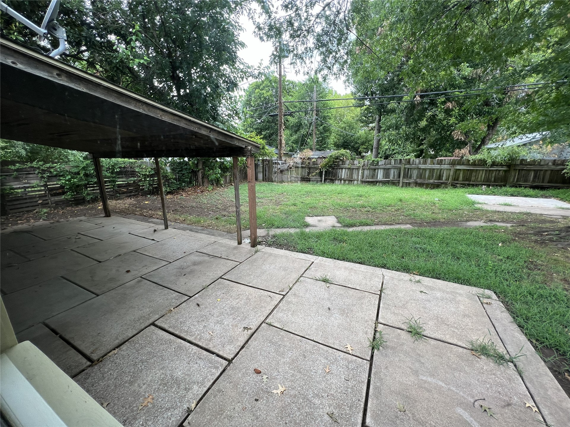 1007 E 49th Street Property Photo 6
