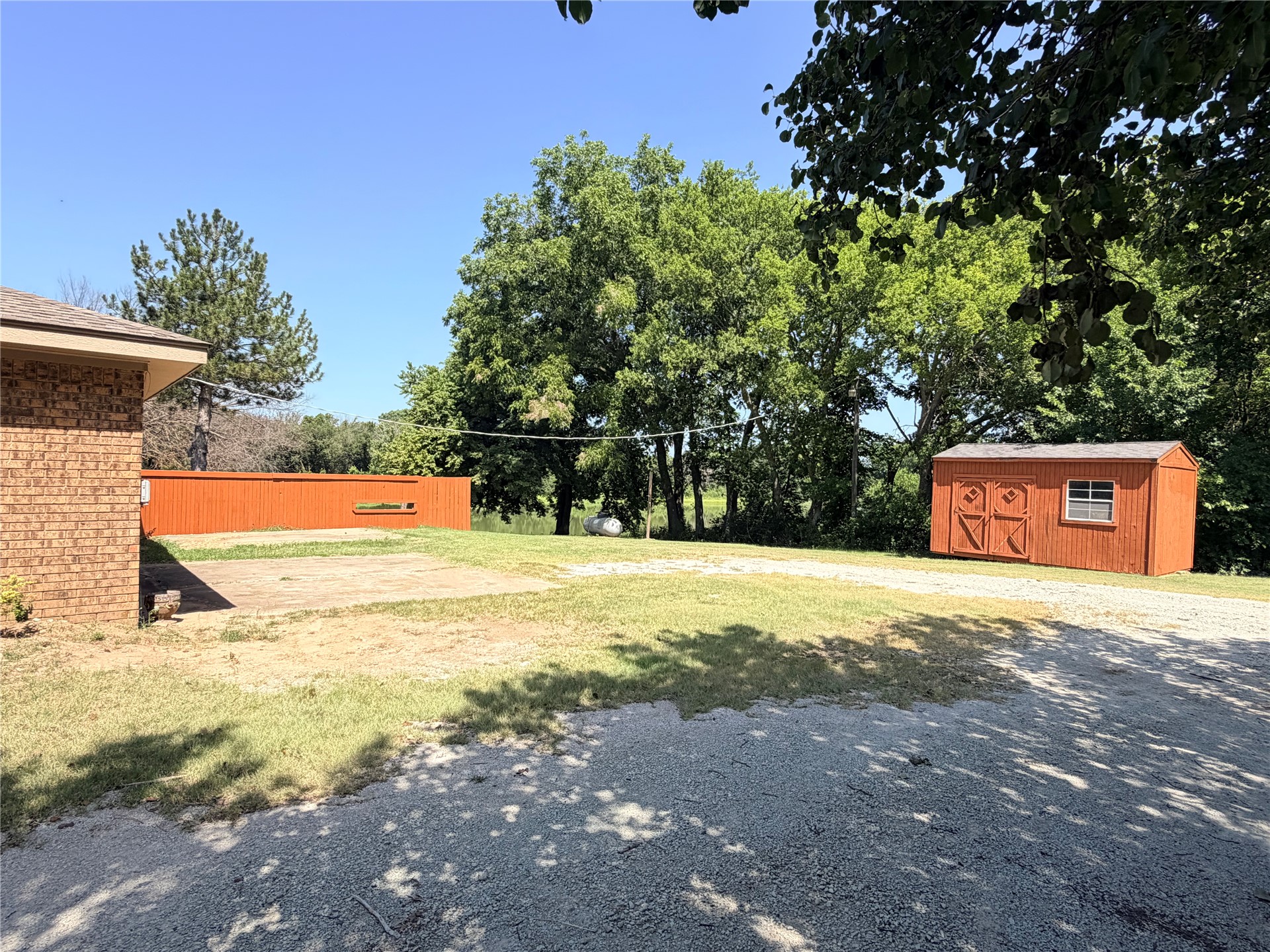 12636 N County Road 3395 Property Photo 4