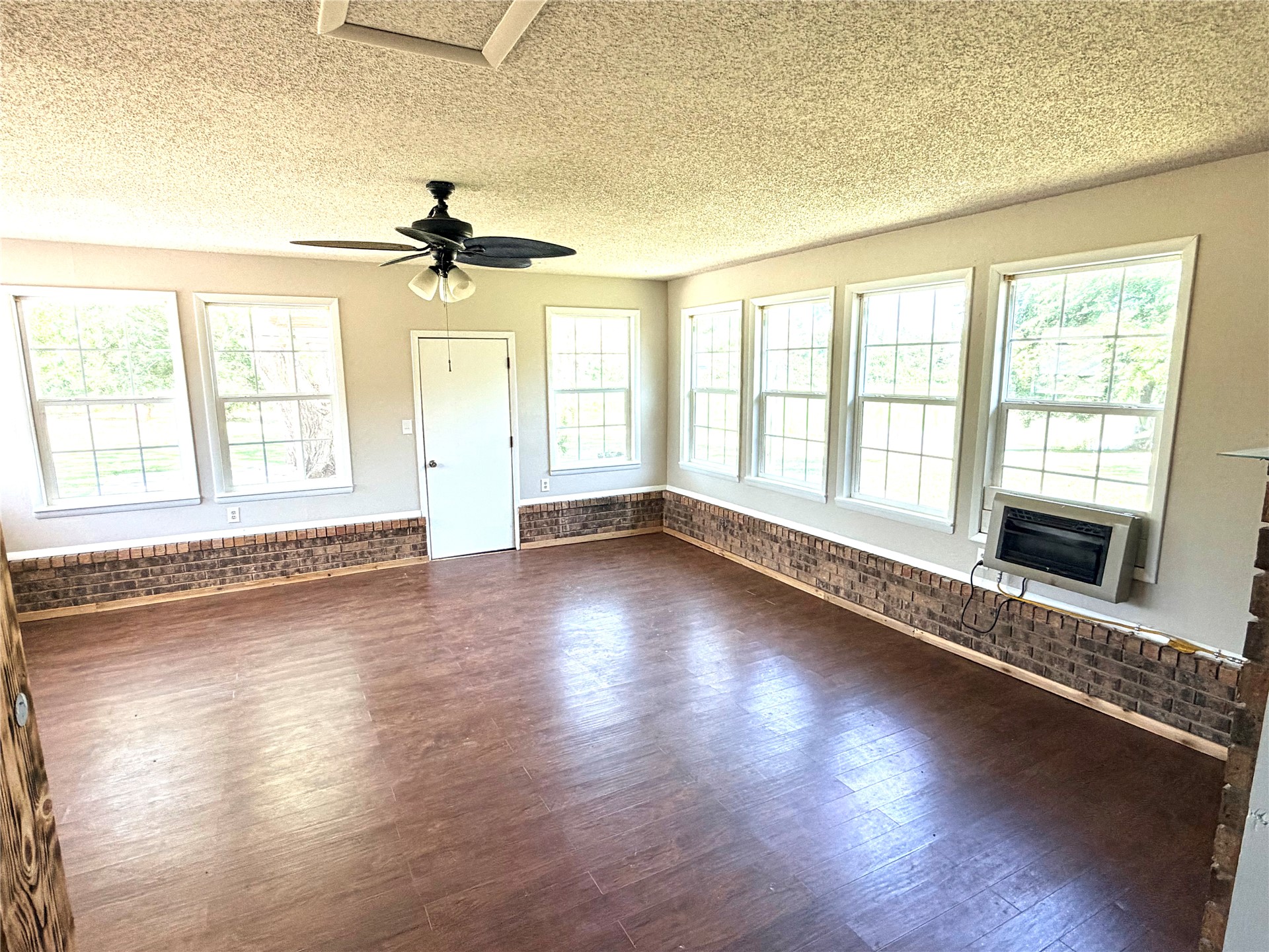 12636 N County Road 3395 Property Photo 7