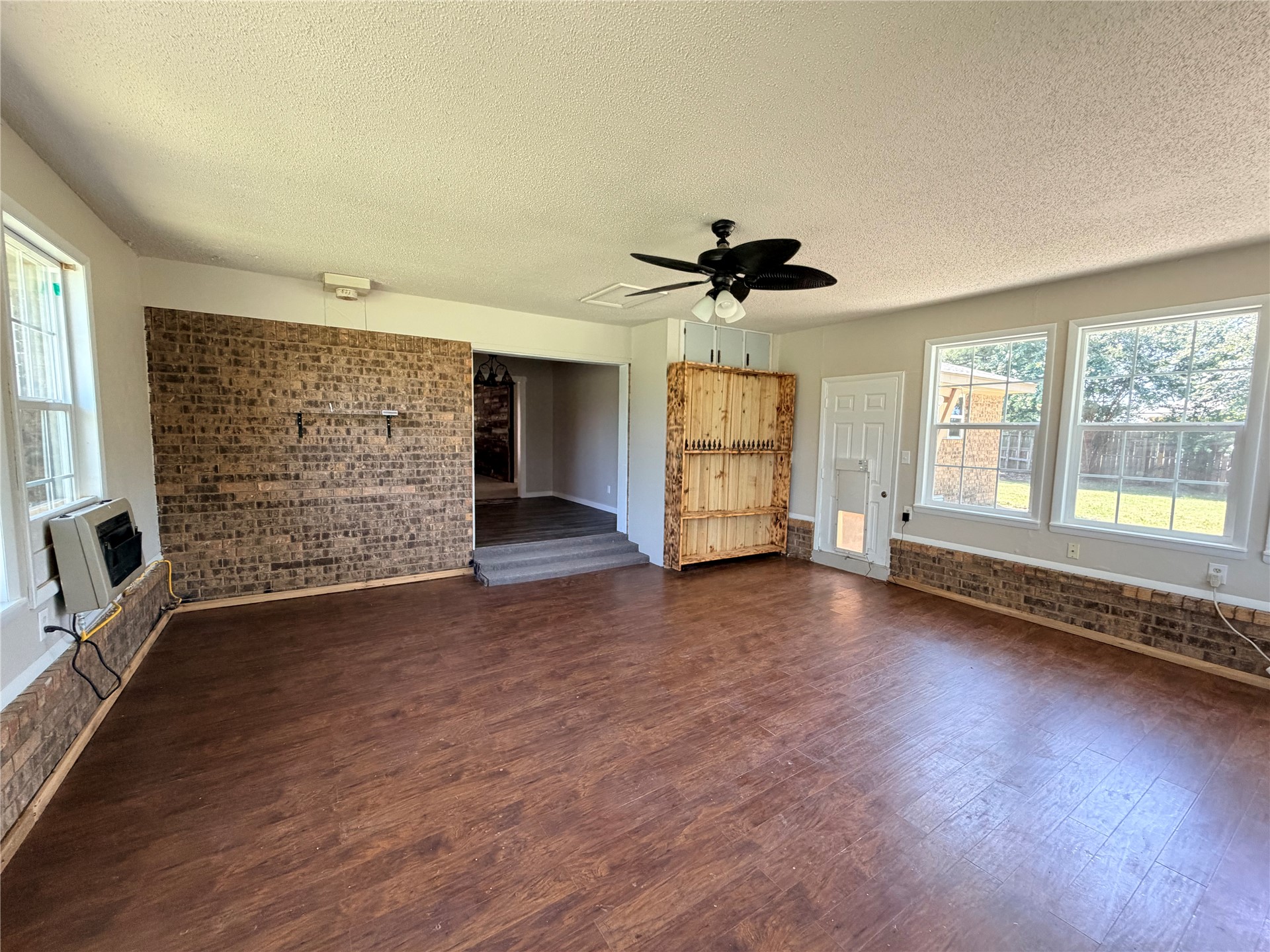 12636 N County Road 3395 Property Photo 9