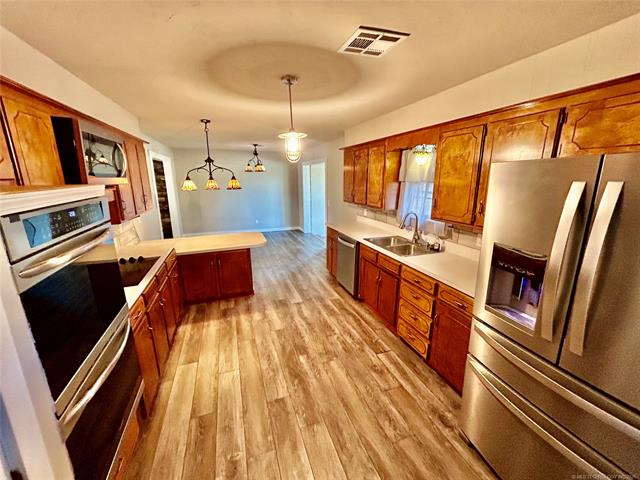 12636 N County Road 3395 Property Photo 10
