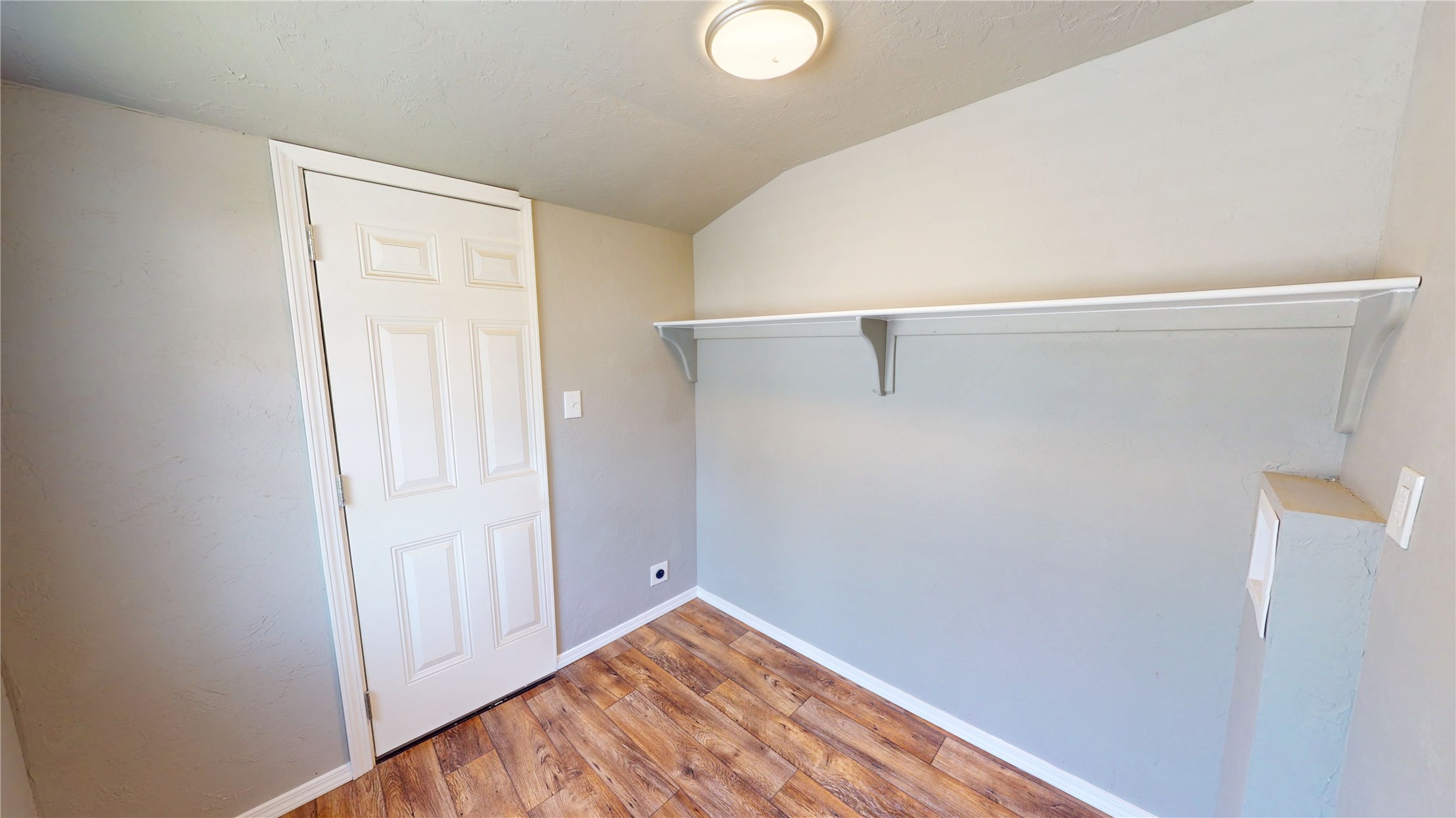 1142 S Stockton Street Property Photo 35