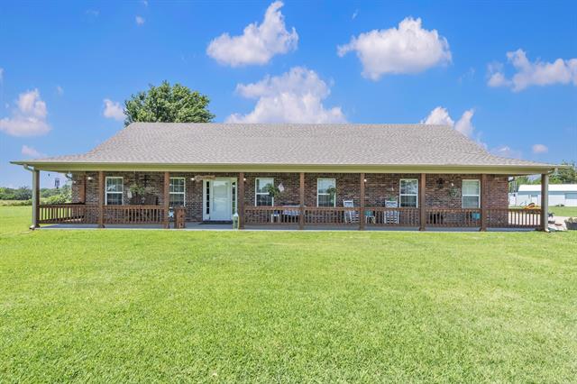 7156 E 566 Road Property Photo 1
