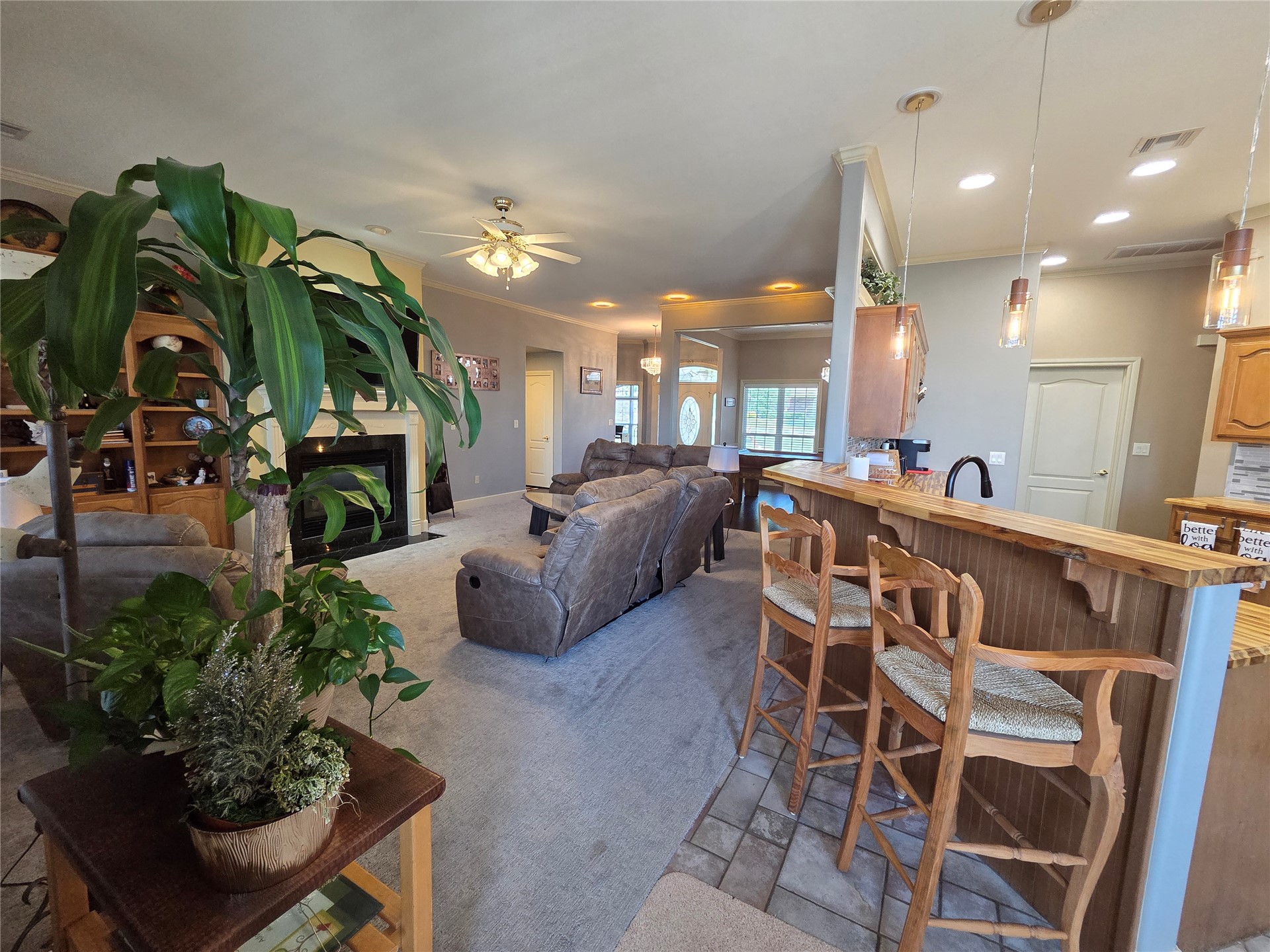 8220 Overlook Trail Property Photo 8