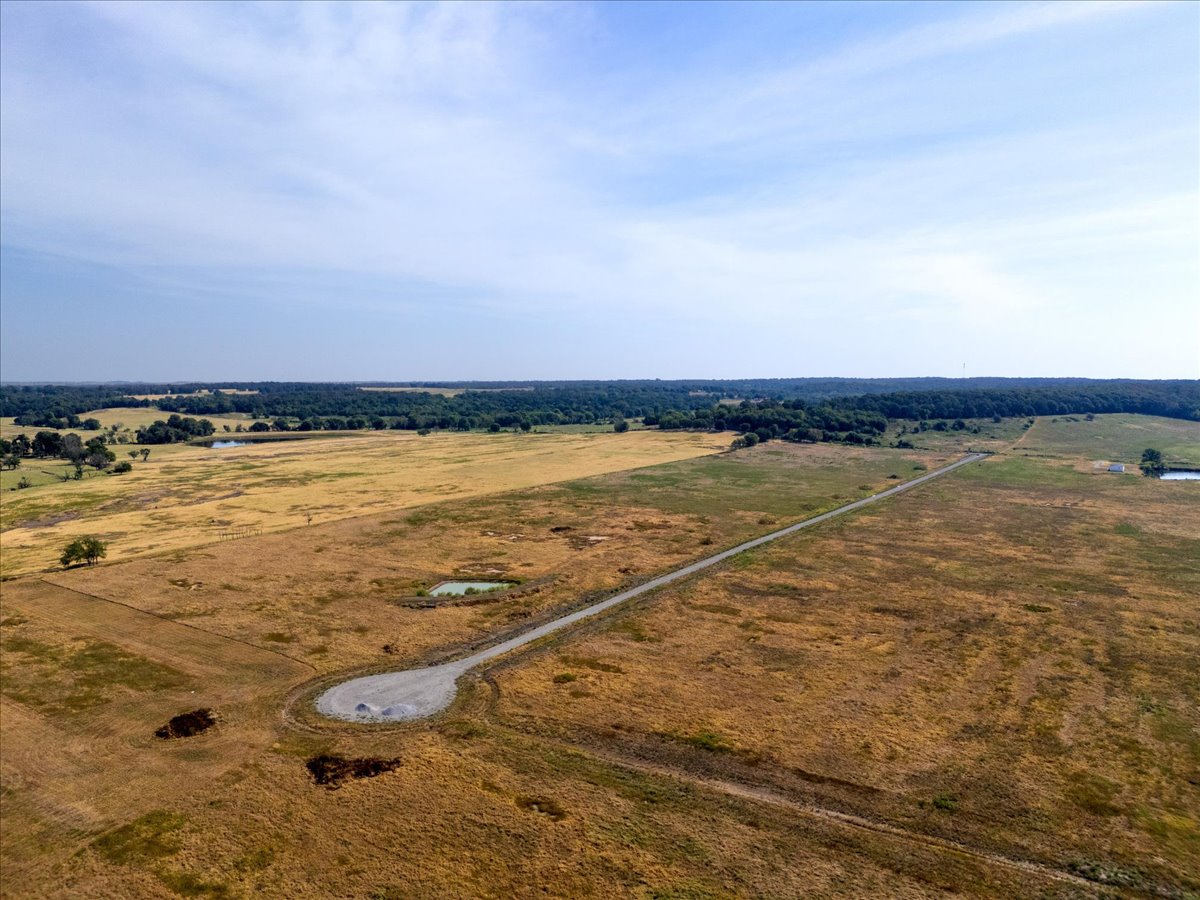 2 S 4280 Road Property Photo 15