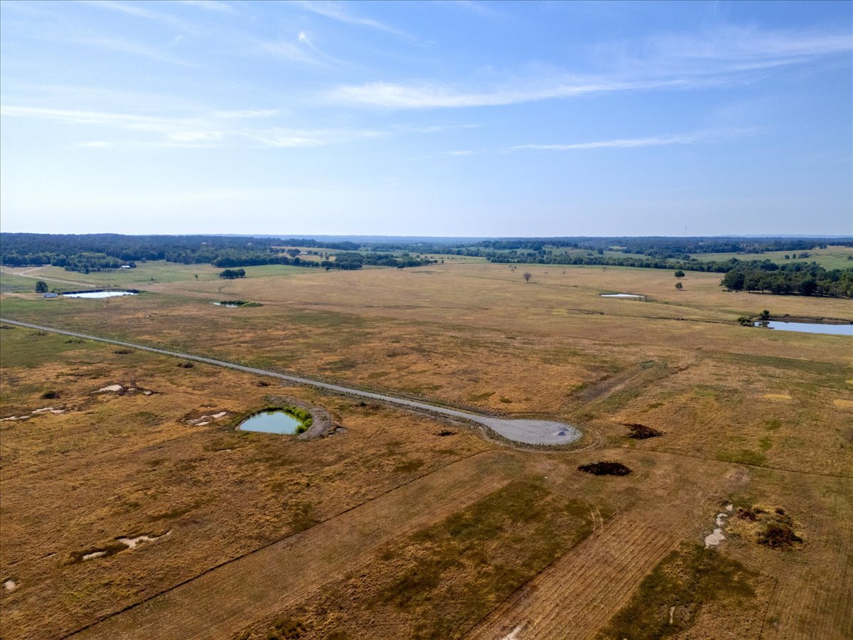 2 S 4280 Road Property Photo 16