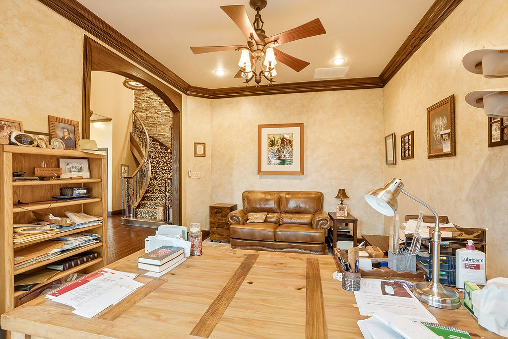 1202 Walker Circle Property Photo 11