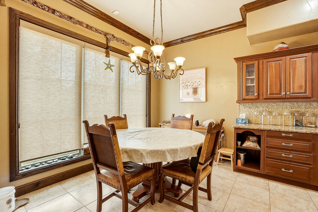 1202 Walker Circle Property Photo 26