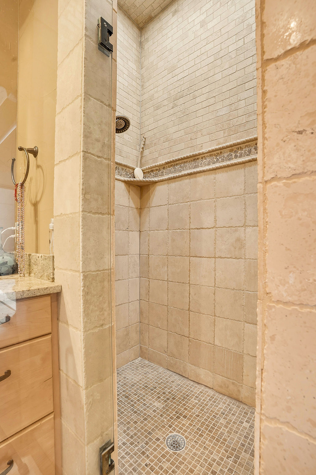 1202 Walker Circle Property Photo 41