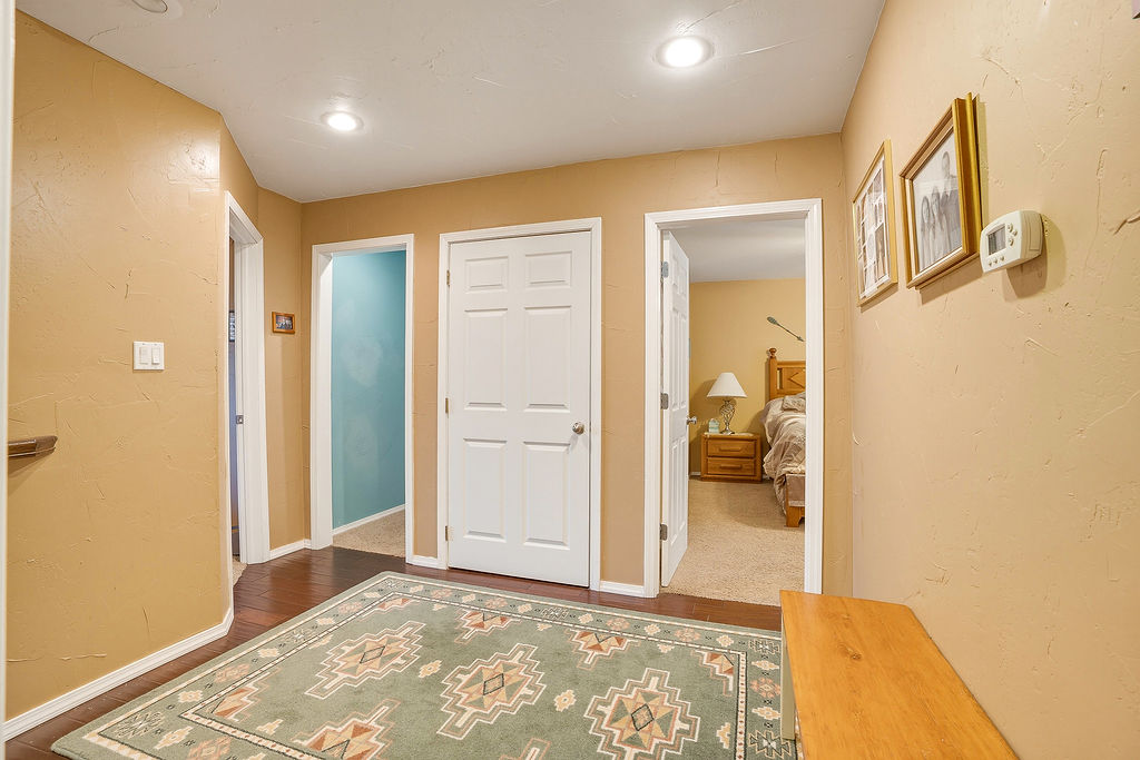 1202 Walker Circle Property Photo 45