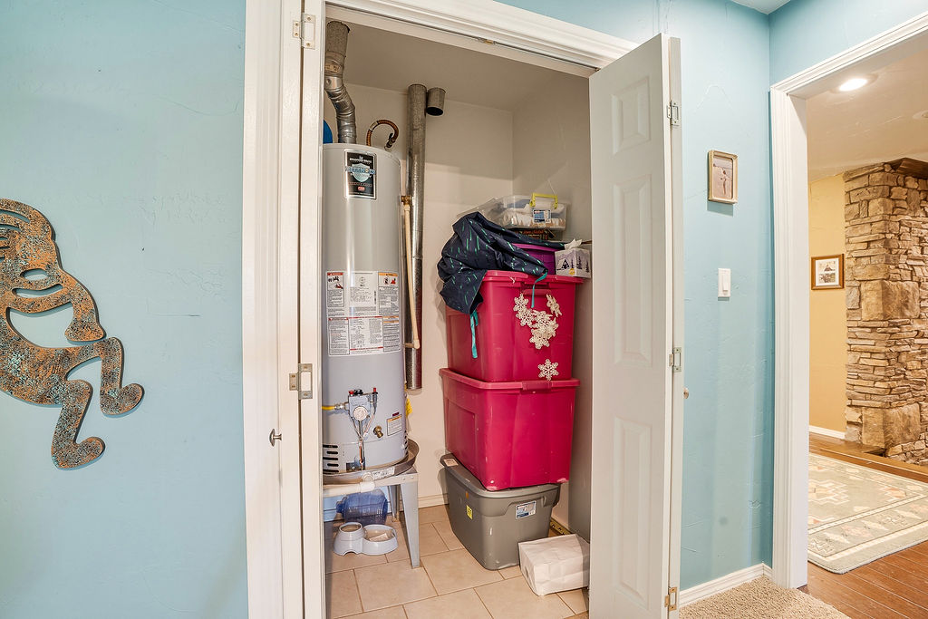 1202 Walker Circle Property Photo 48