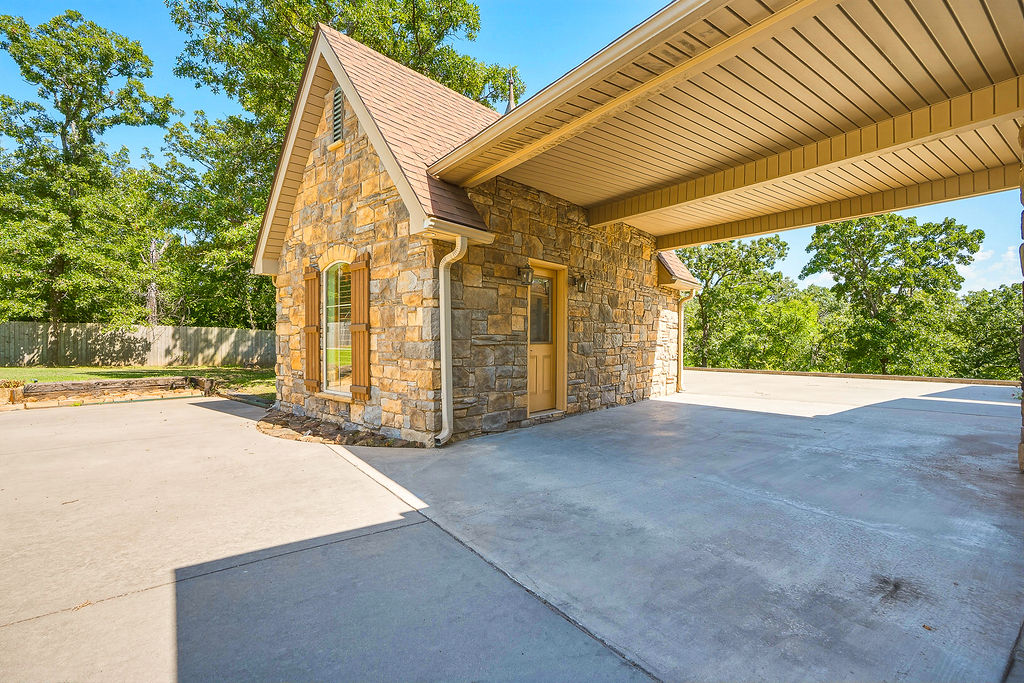 1202 Walker Circle Property Photo 70