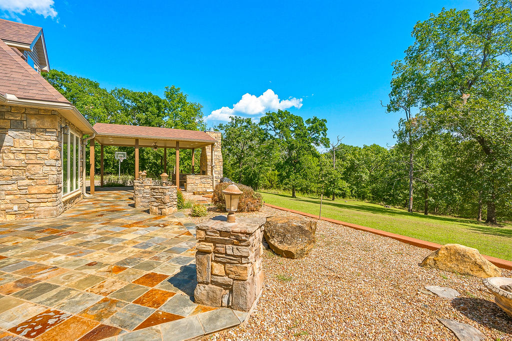 1202 Walker Circle Property Photo 83