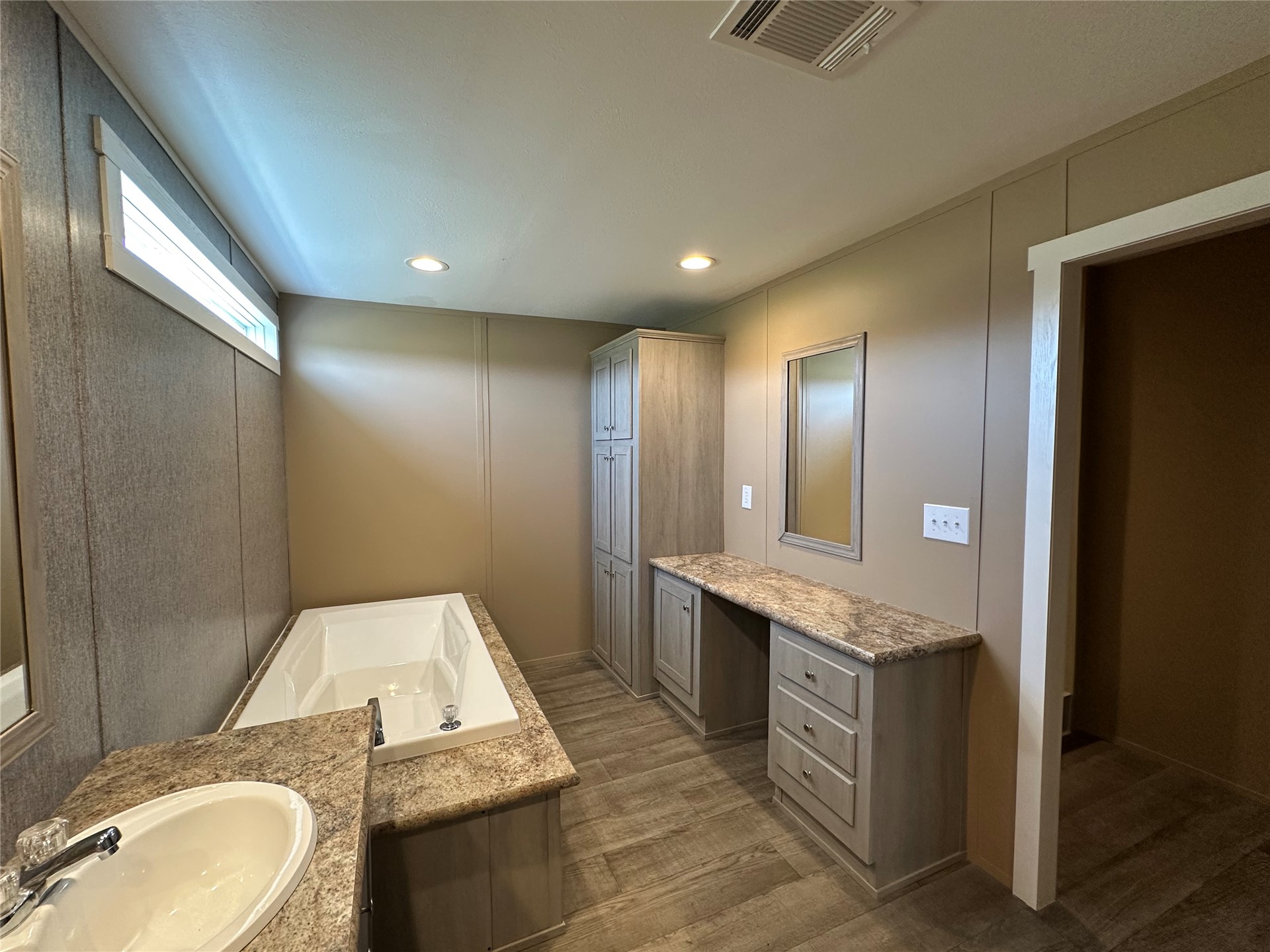 4020 E 474 Lane Property Photo 12
