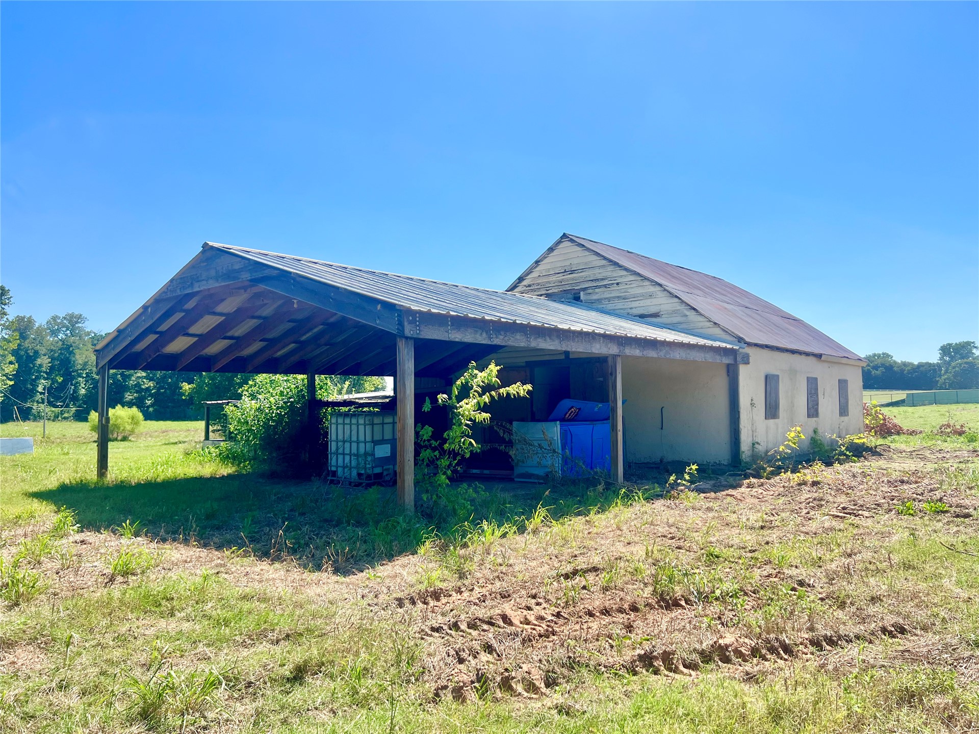 13805 County Road 3500 Property Photo 11
