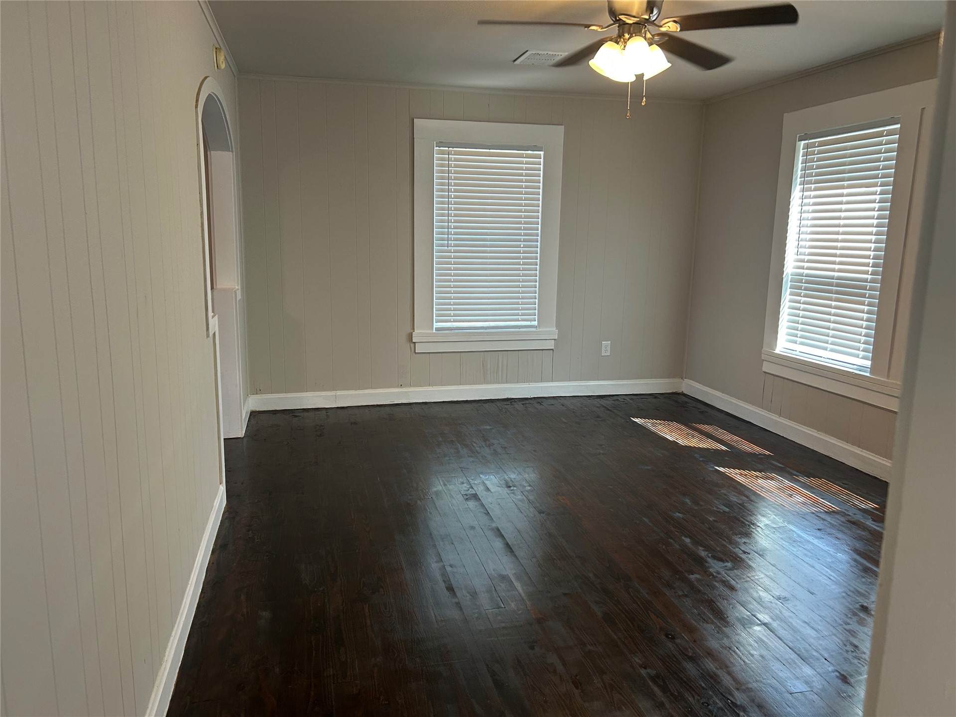 1008 1st Avenue Property Photo 4